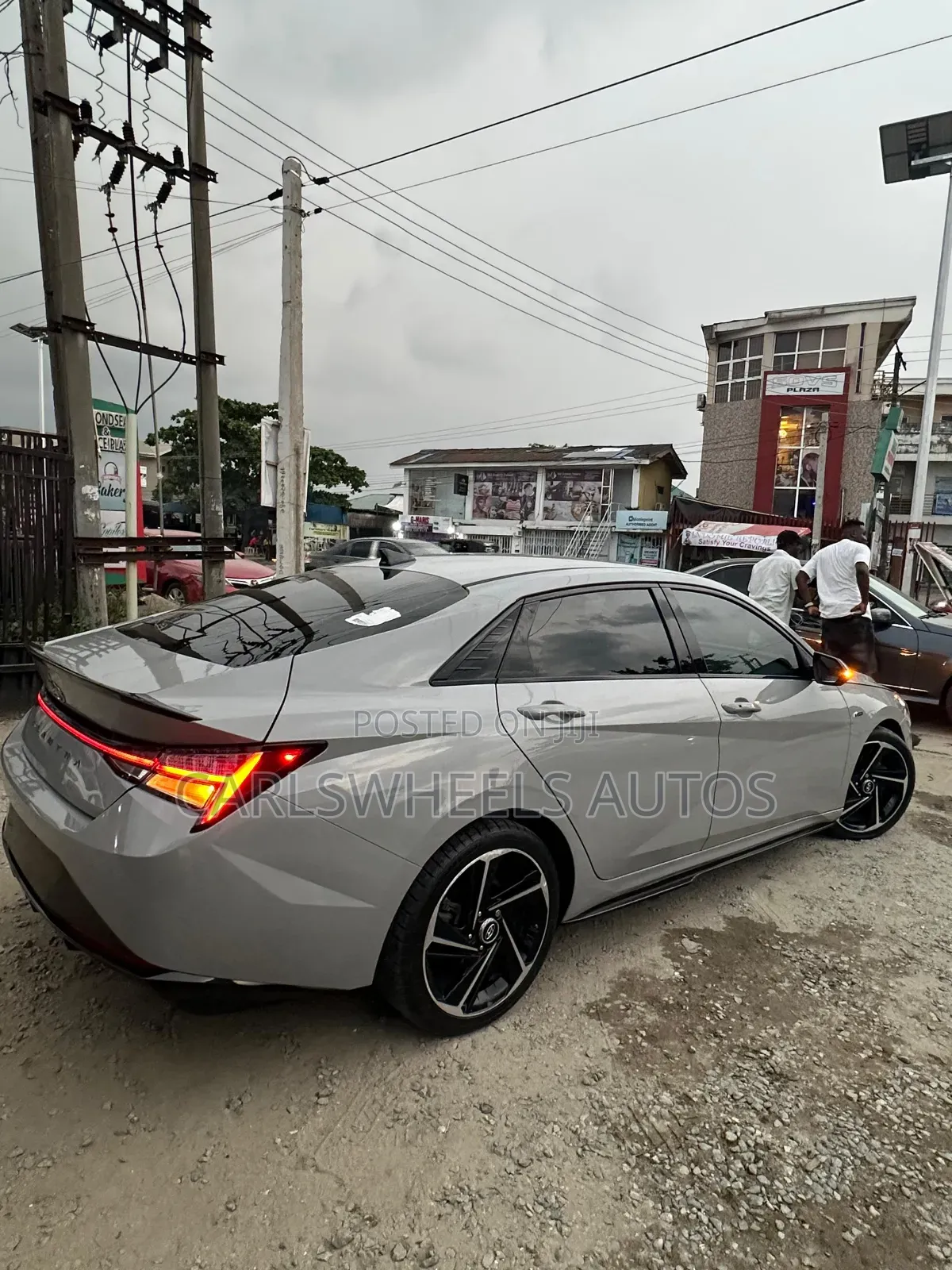 Hyundai Elantra 2023 Gray