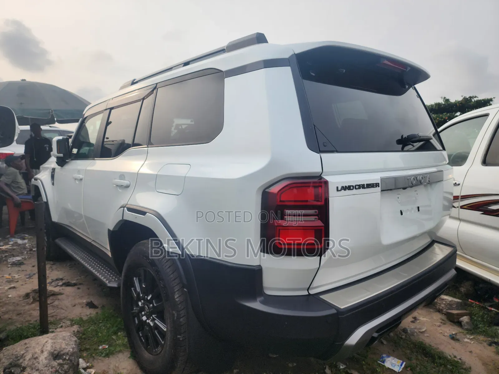 Toyota Land Cruiser 2024 White