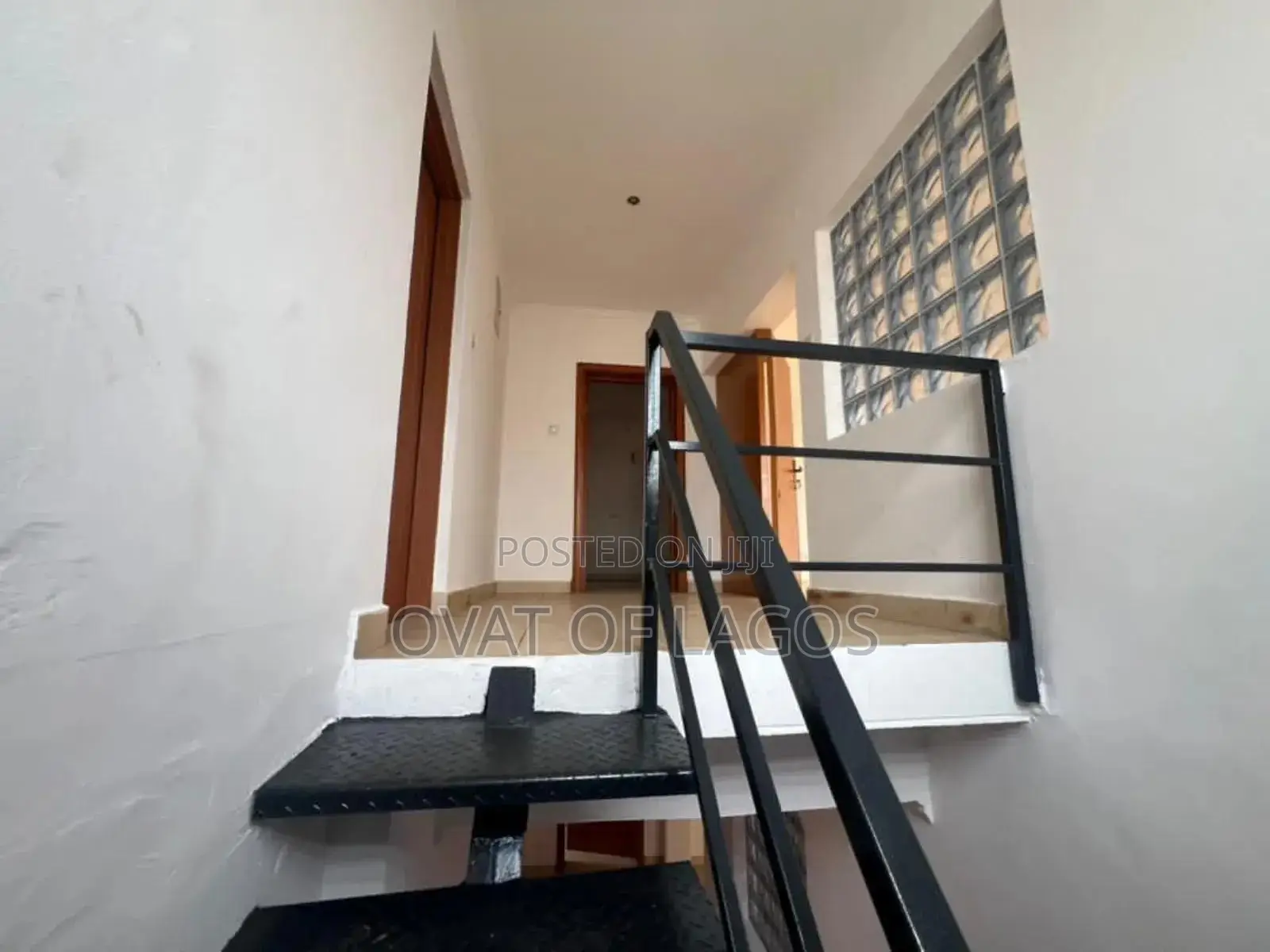 3bdrm Maisonette in Lekki Phase 1 for rent