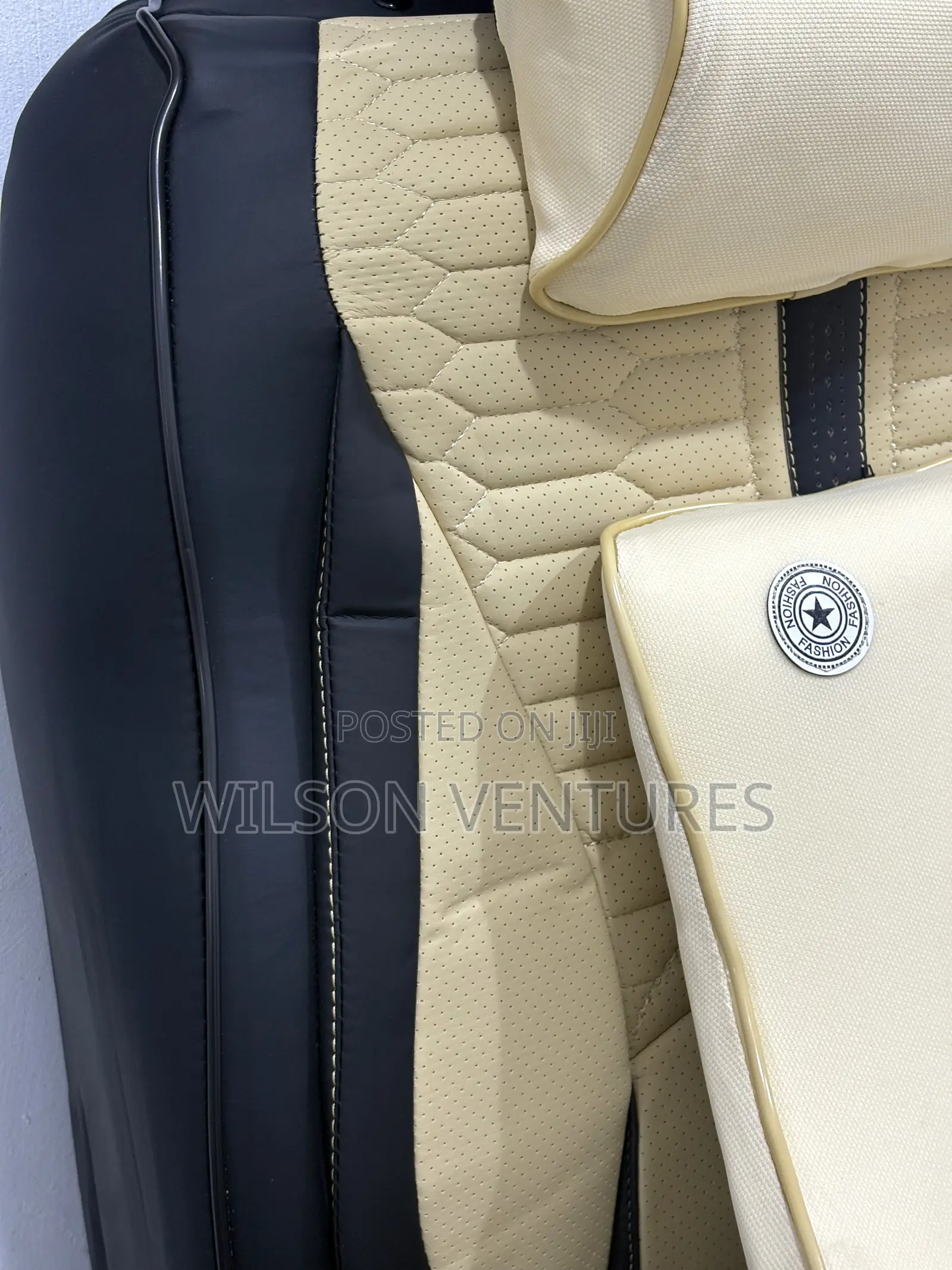 Universal Leather Car Seat Cover 5 Seater Milk And Black With Tissue