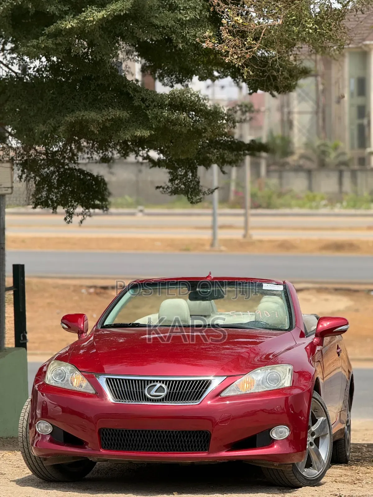 Lexus IS 250 C 2010 Red
