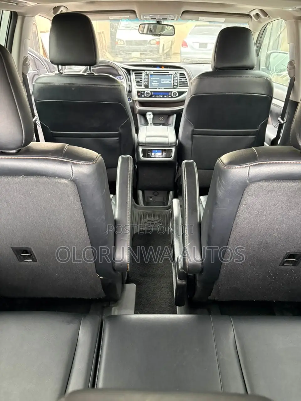 Toyota Highlander XLE V6 4x2 (3.5L 6cyl 6A) 2016 Silver