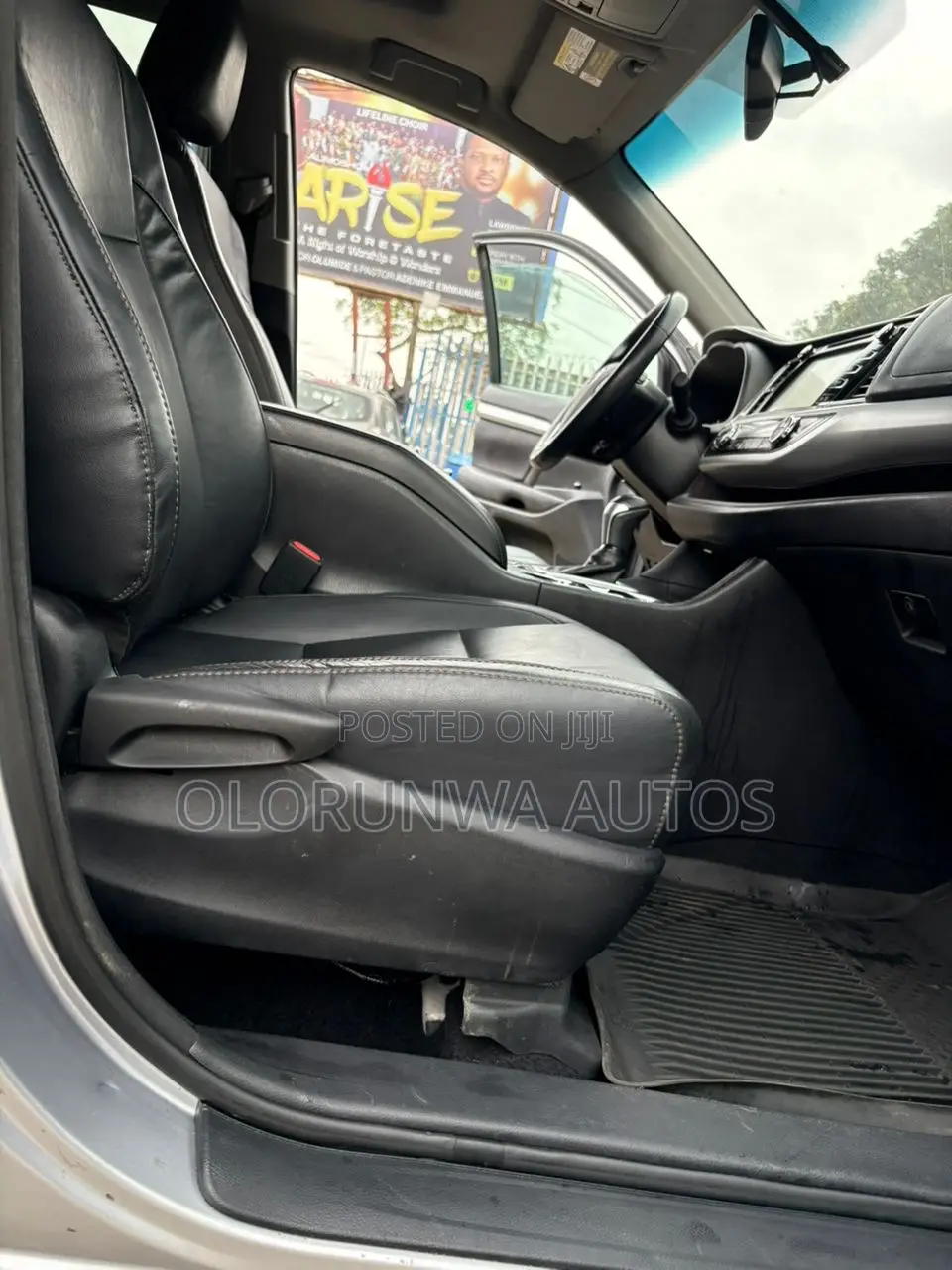 Toyota Highlander XLE V6 4x2 (3.5L 6cyl 6A) 2016 Silver