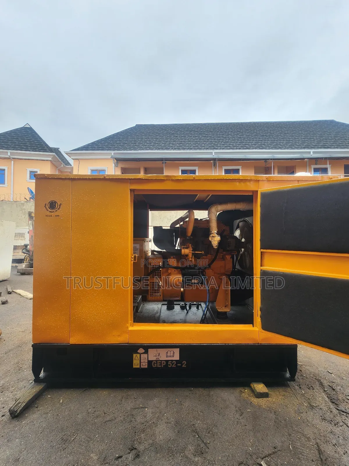 50kva Mantrac Cat Portable Ecoplus Uk Perkins Soundproof Generator.