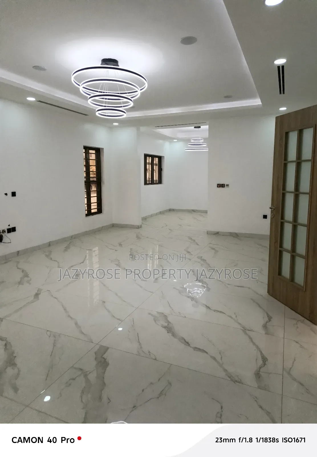 6bdrm Duplex in Guzape District for sale