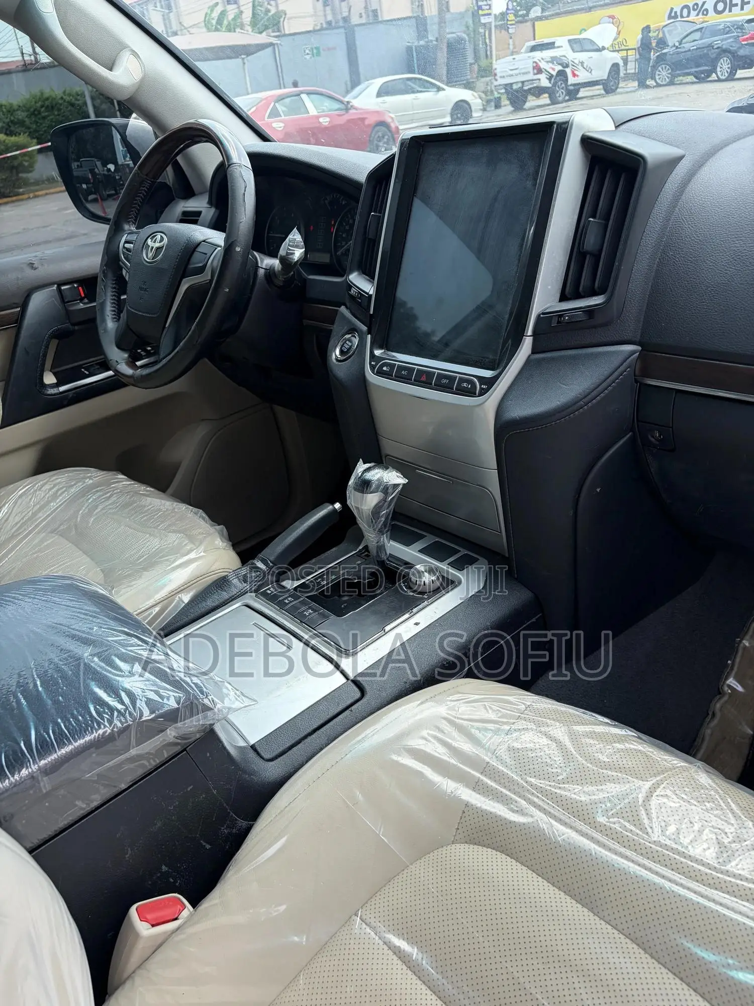 Toyota Land Cruiser 4.0 V6 GXR 2018 White