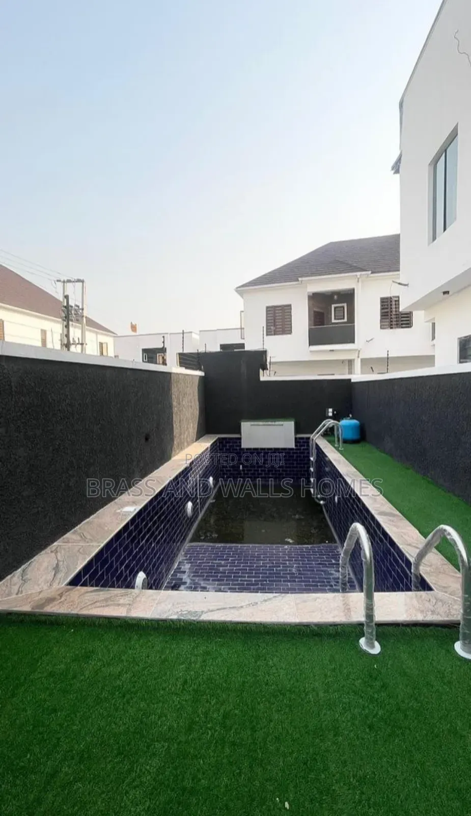 Furnished 4bdrm Duplex in Ologolo for sale