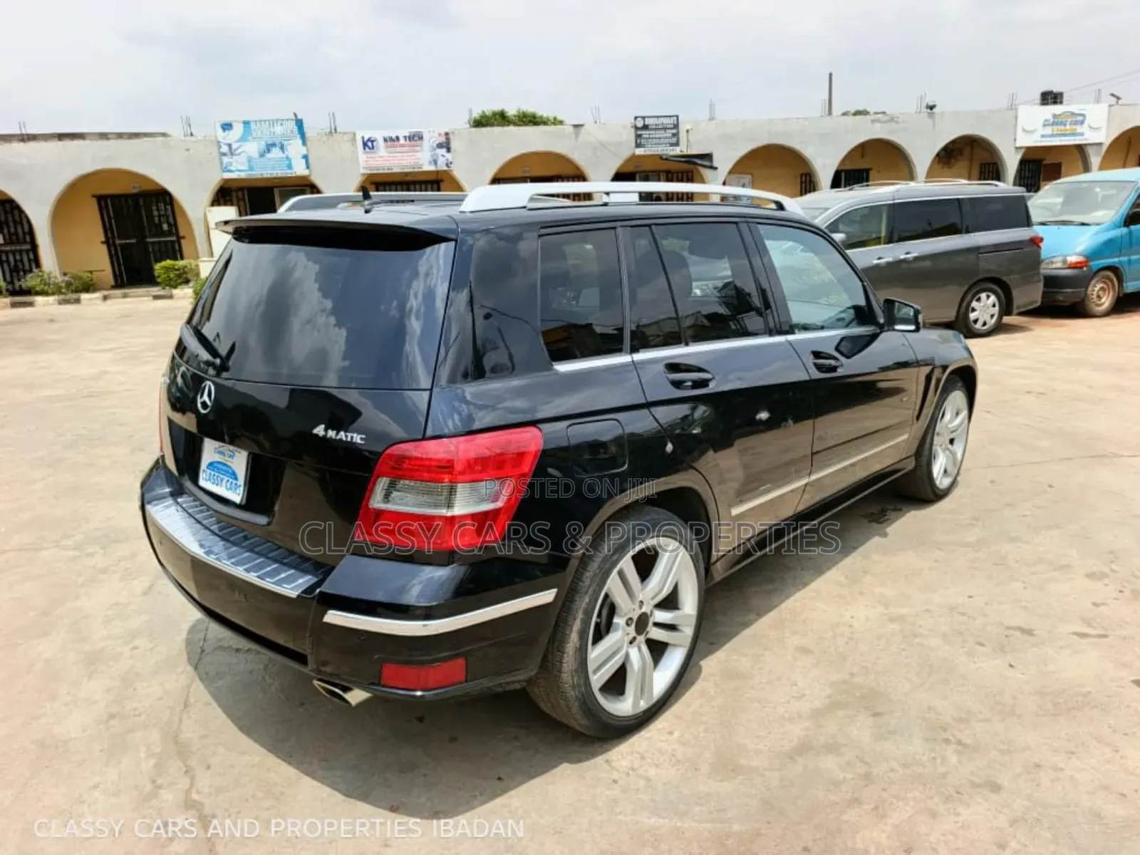 Mercedes-Benz GLK-Class 350 4MATIC 2011 Black