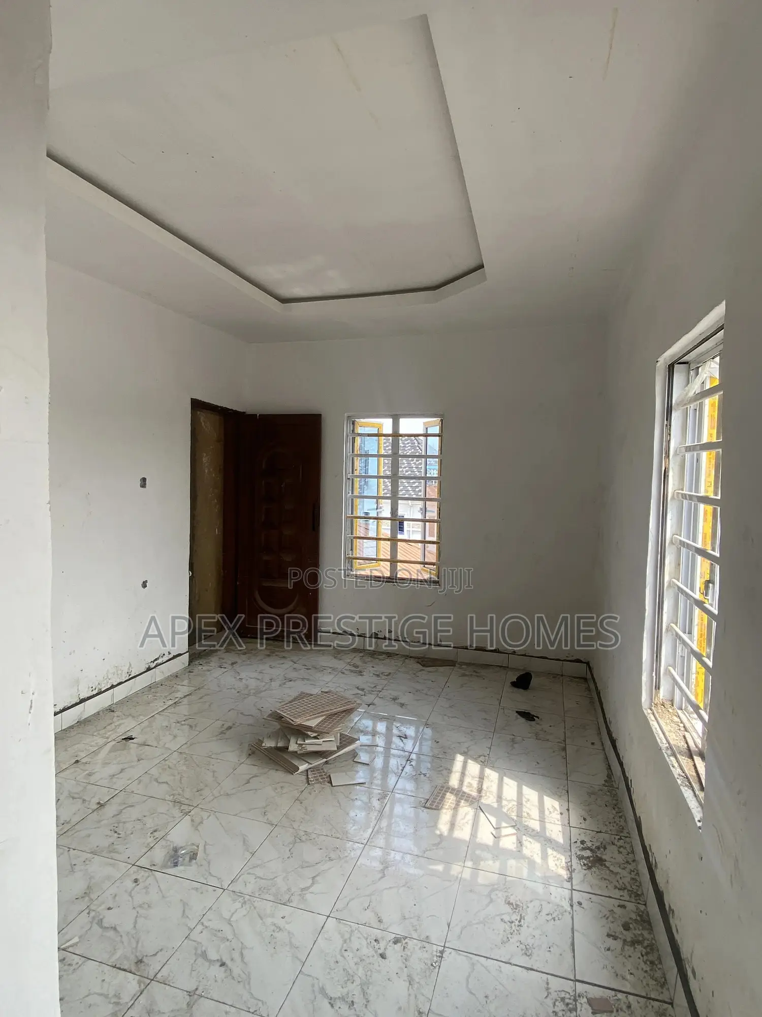 Studio Apartment in Shomolu for sale