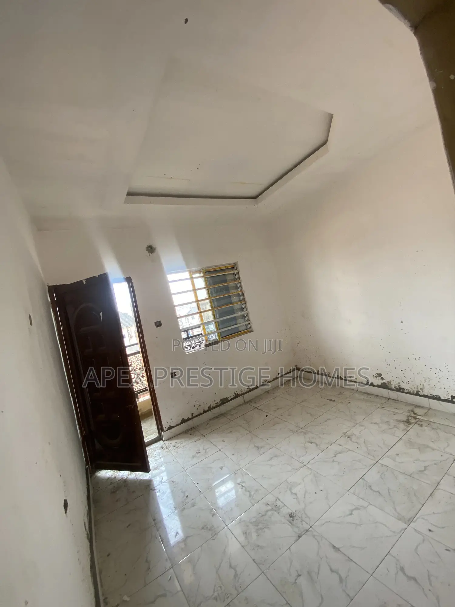 Studio Apartment in Shomolu for sale