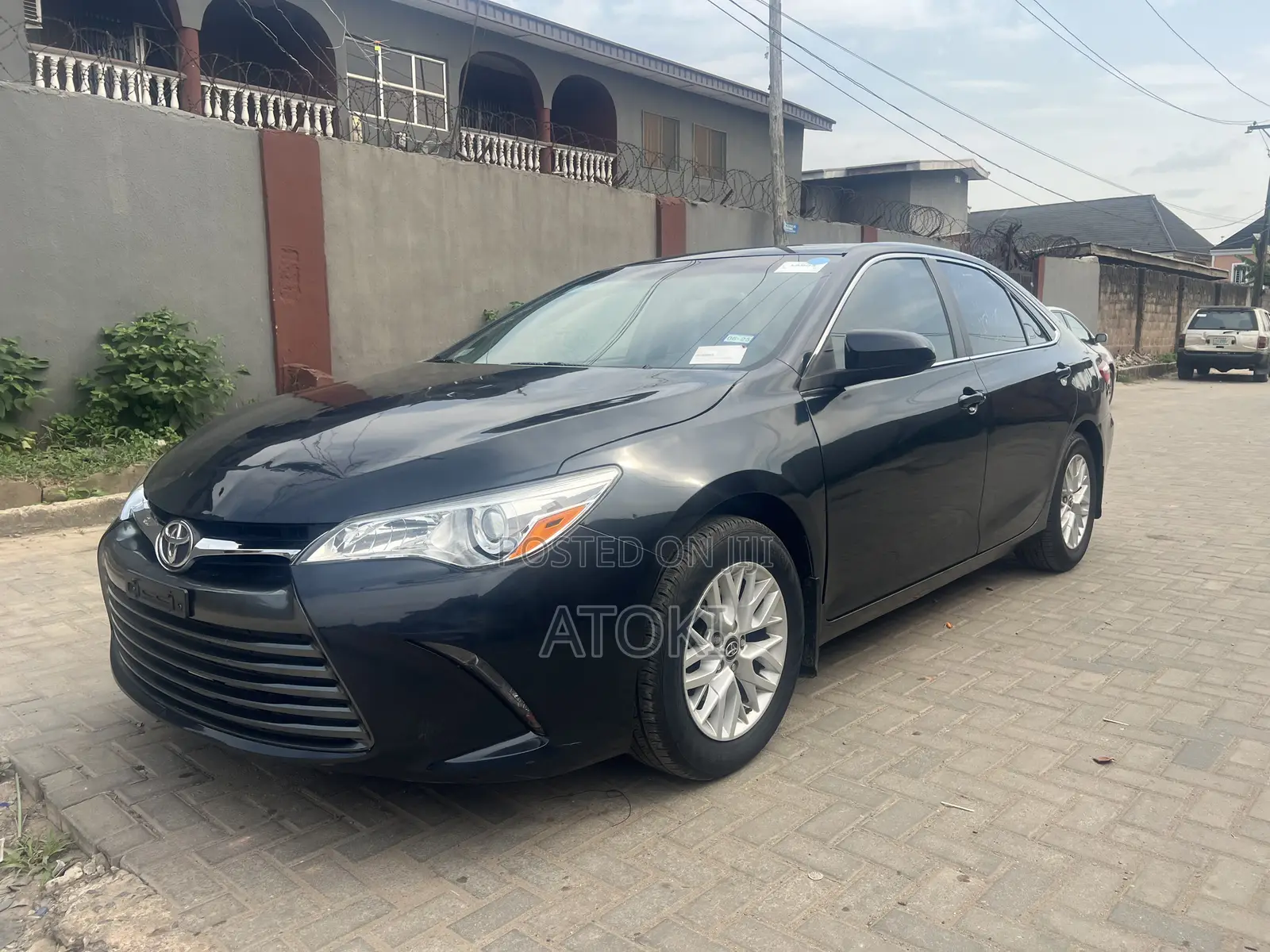 Toyota Camry LE 4dr Sedan (2.5L 4cyl 6A) 2016 Gray