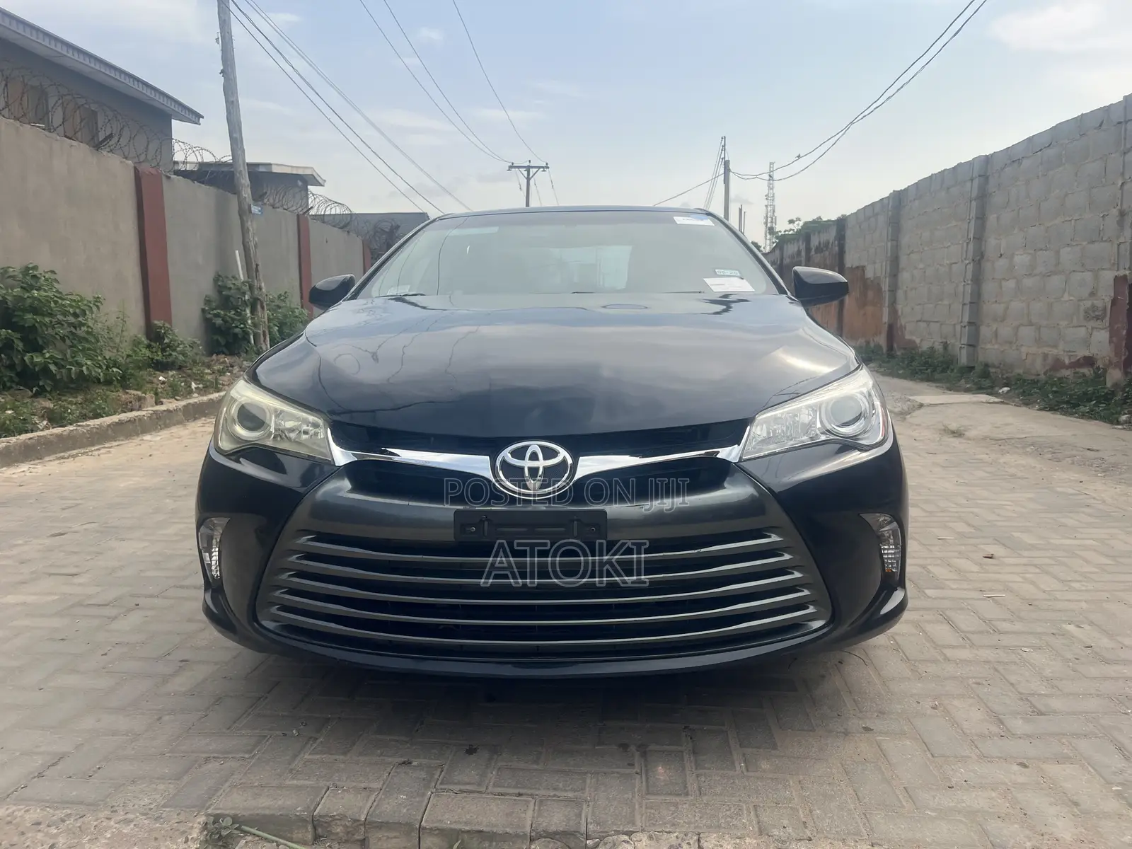 Toyota Camry LE 4dr Sedan (2.5L 4cyl 6A) 2016 Gray