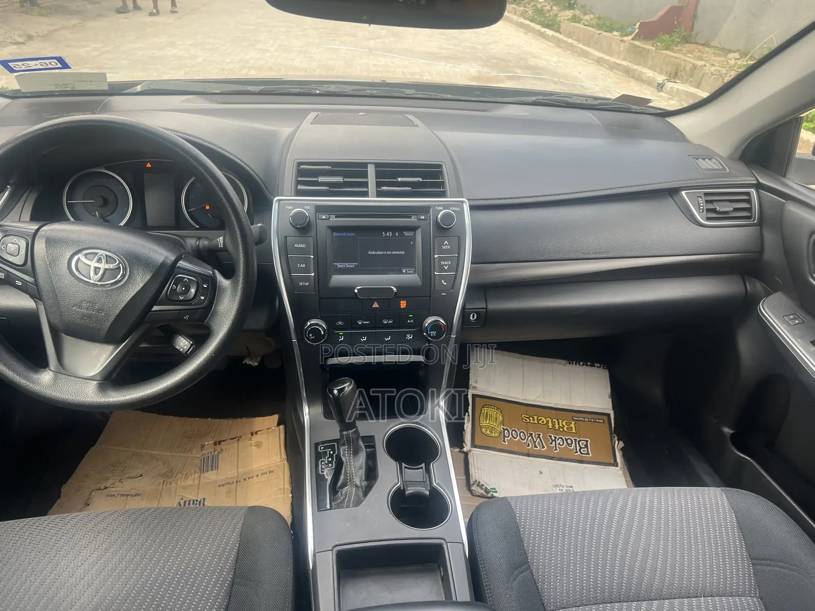 Toyota Camry LE 4dr Sedan (2.5L 4cyl 6A) 2016 Gray