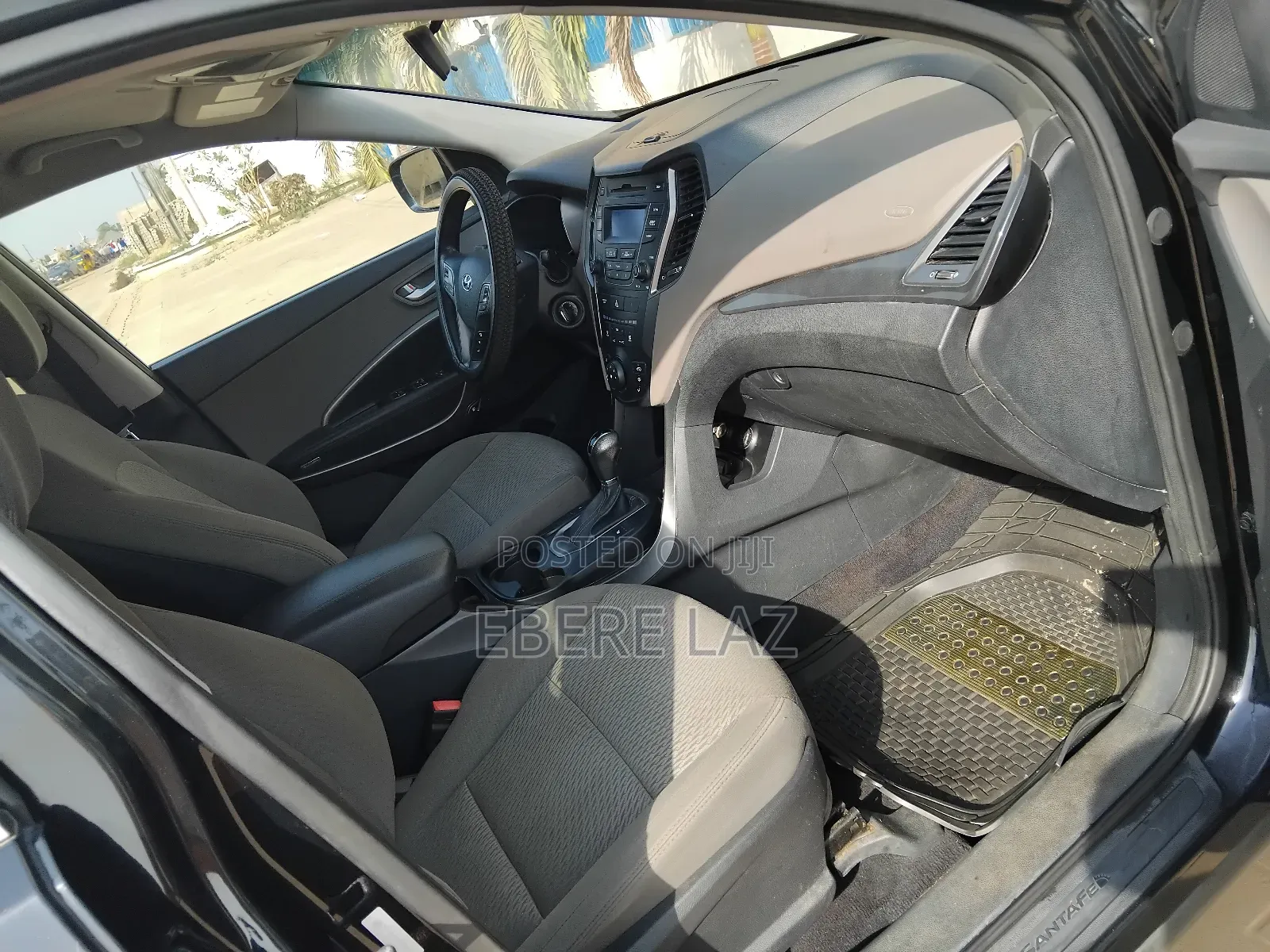 Hyundai Santa Fe 2016 Black