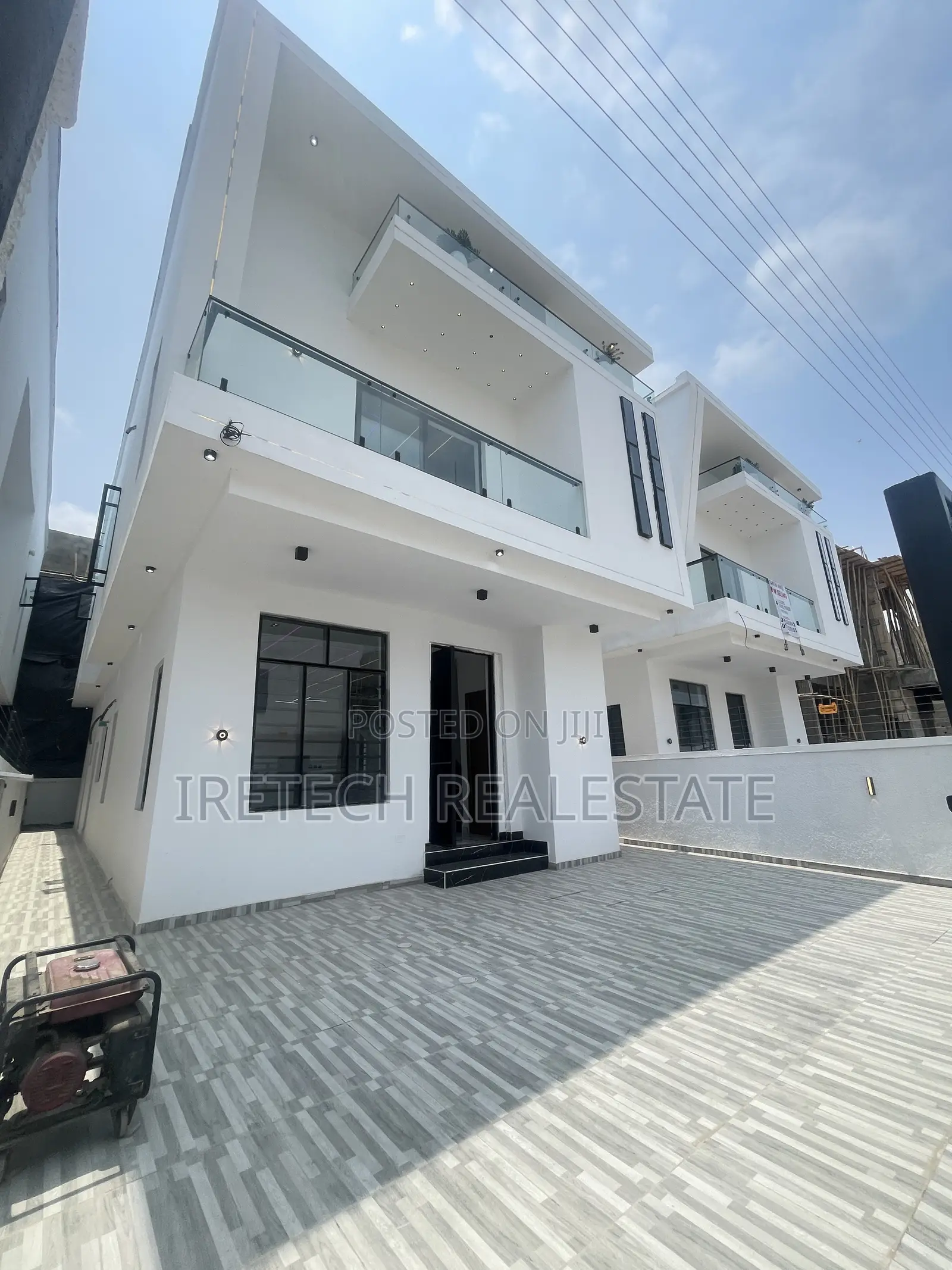 4bdrm Duplex in In A Secured Gated, Ado / Ajah for sale