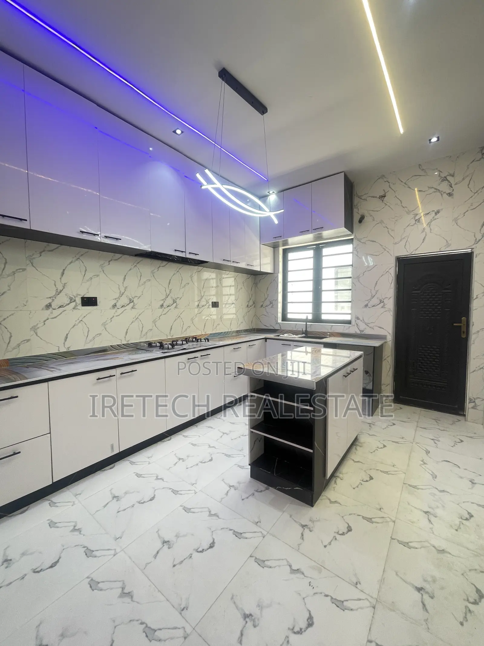 4bdrm Duplex in In A Secured Gated, Ado / Ajah for sale