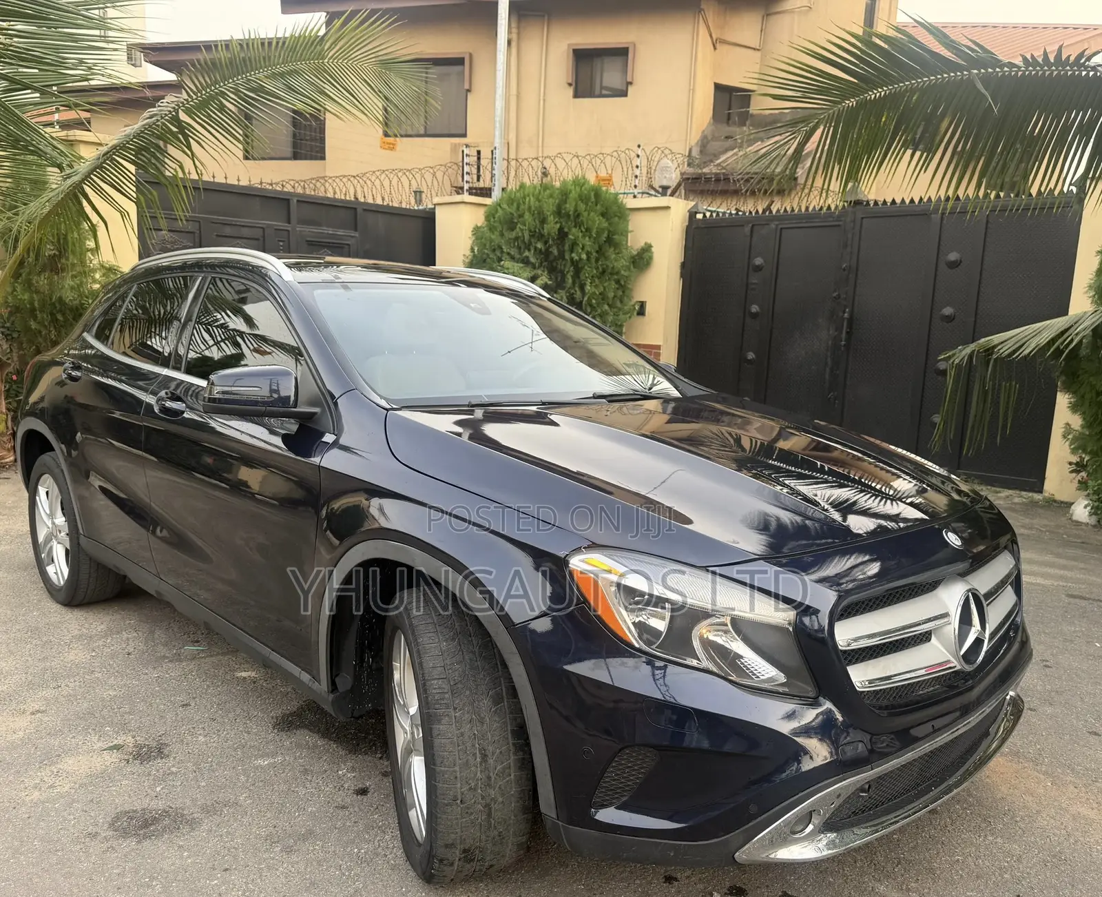 Mercedes-Benz GLA 250 2016 Black