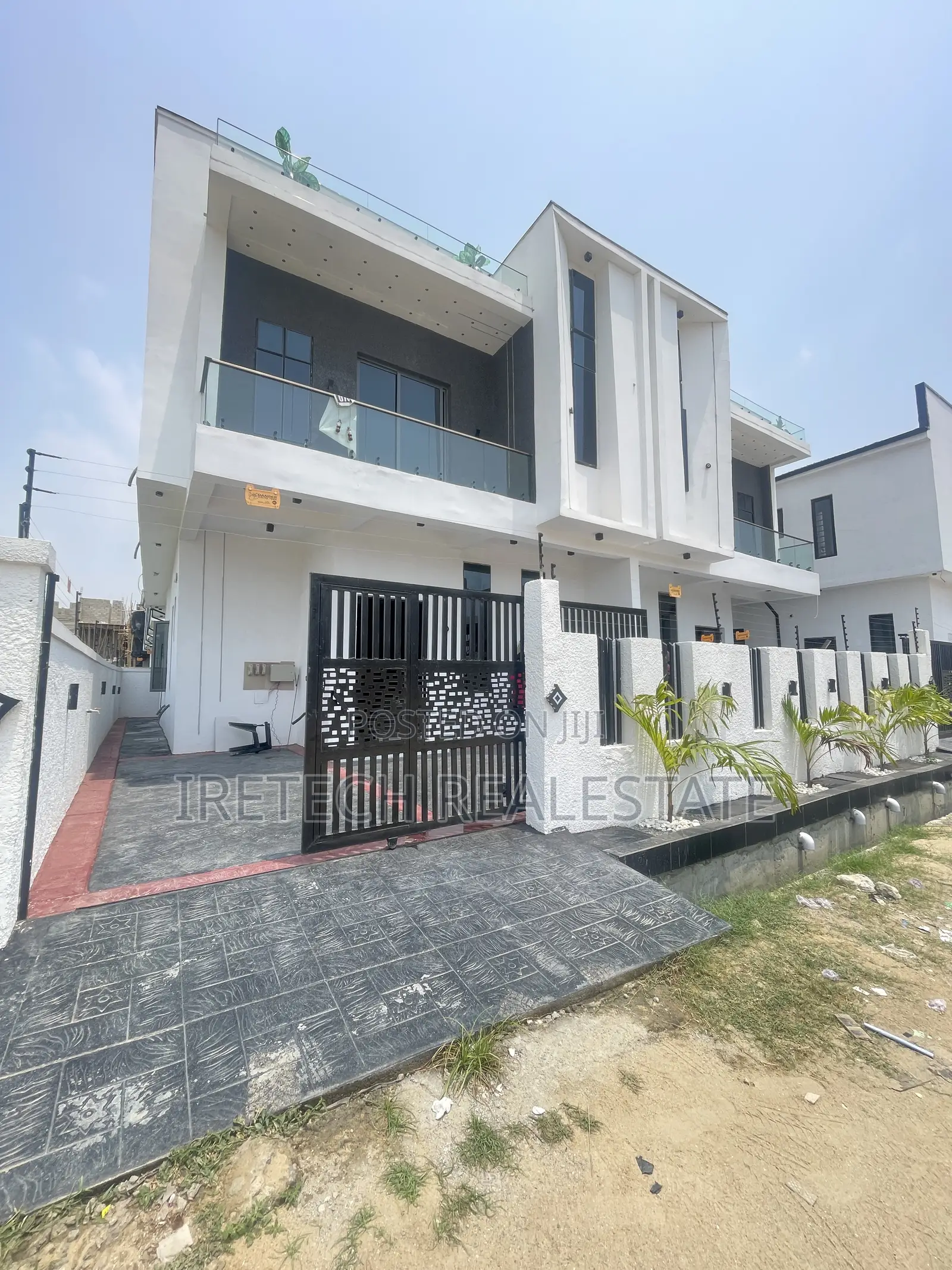 4bdrm Duplex in Access Code Gated, Ado / Ajah for sale
