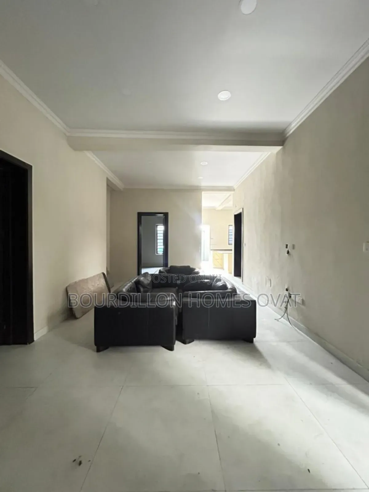 2bdrm Apartment in Ikate Lekki Lagos for sale