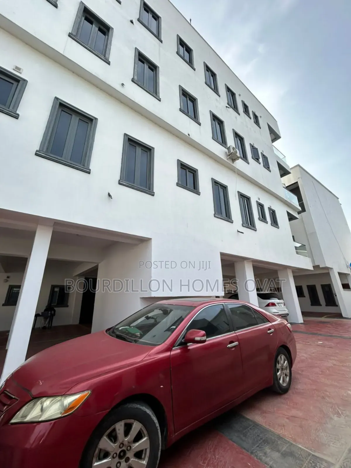 2bdrm Apartment in Ologolo Lekki Lagos for rent