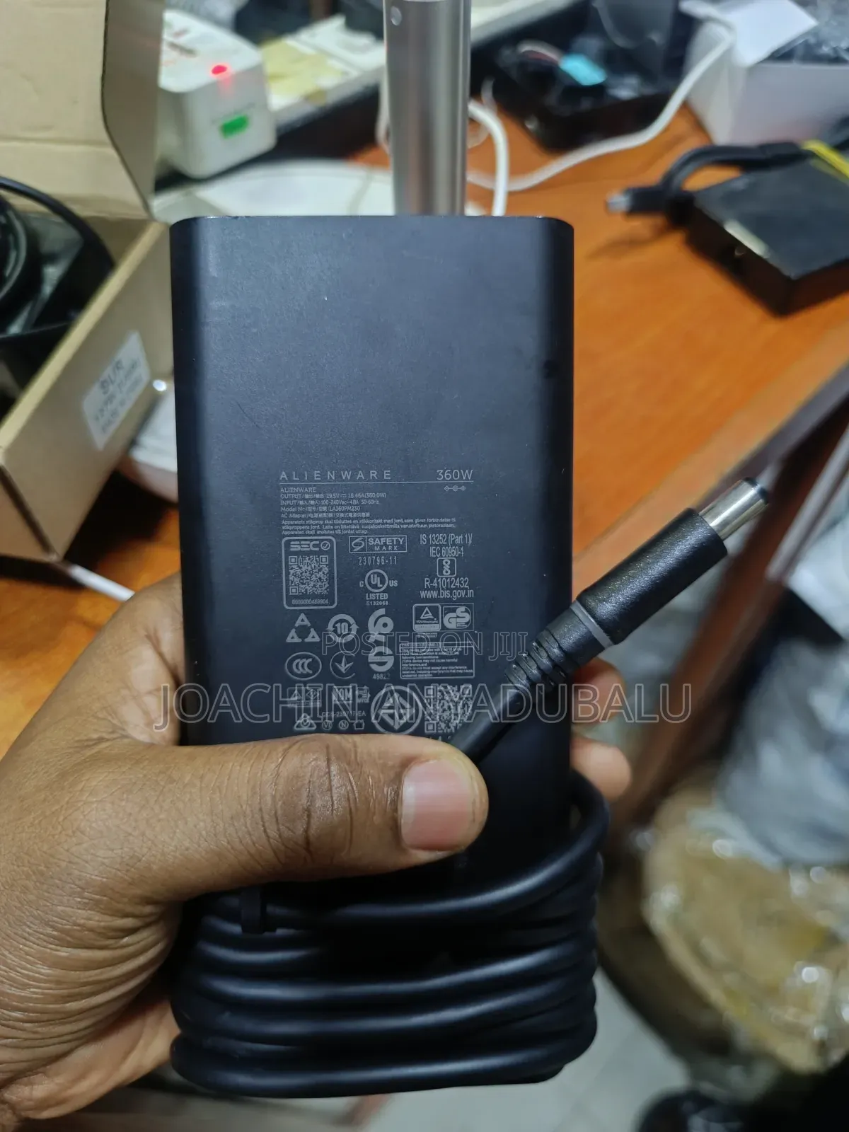 Alienware Laptop Charger 360w Watts Wattage 19.5v - 18.46a Follow Come