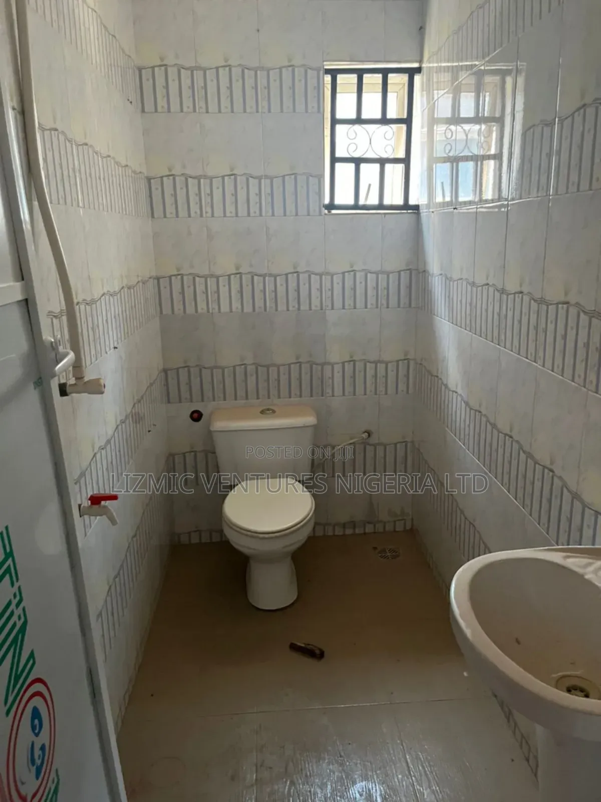 Furnished Mini Flat in Isuti Rd, Igando / Ikotun/Igando for rent