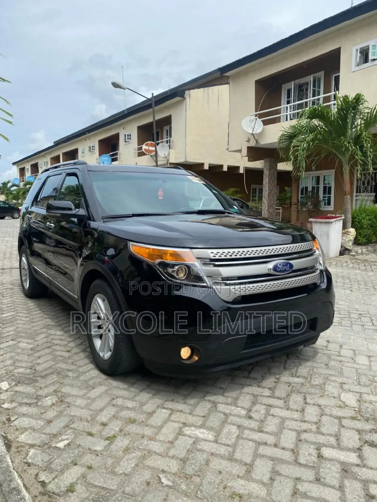 Ford Explorer XLT 4dr 4x4 (3.5L 6cyl 6A) 2012 Black