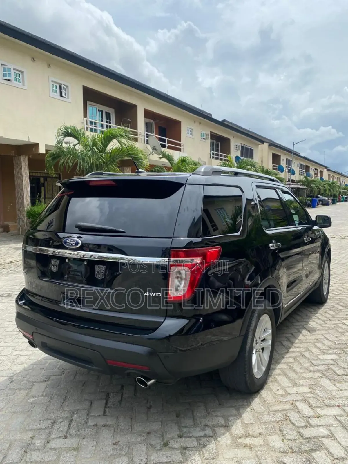 Ford Explorer XLT 4dr 4x4 (3.5L 6cyl 6A) 2012 Black