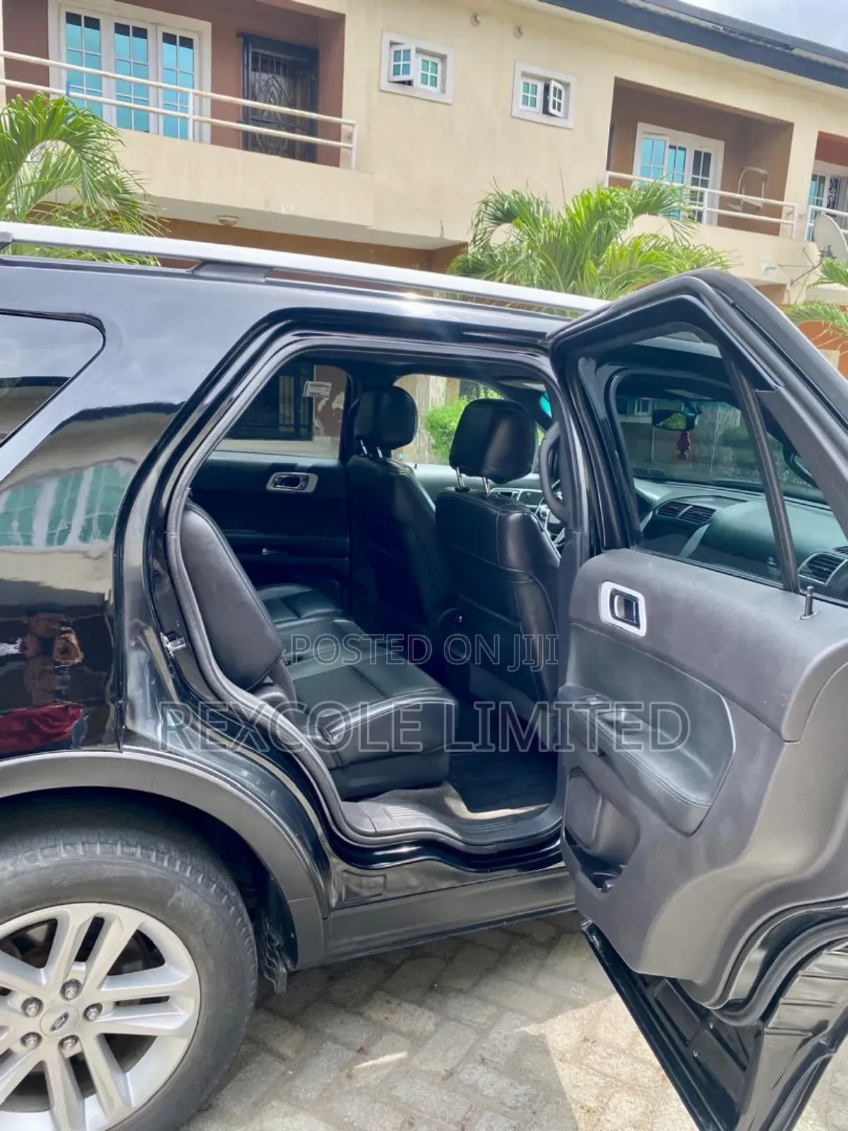 Ford Explorer XLT 4dr 4x4 (3.5L 6cyl 6A) 2012 Black