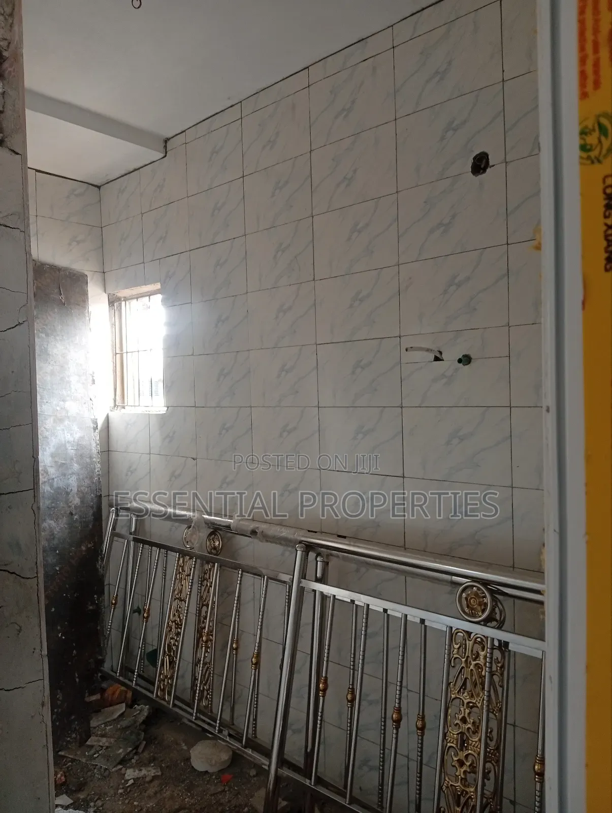 Mini Flat in Adeniyi Jones Estate for rent