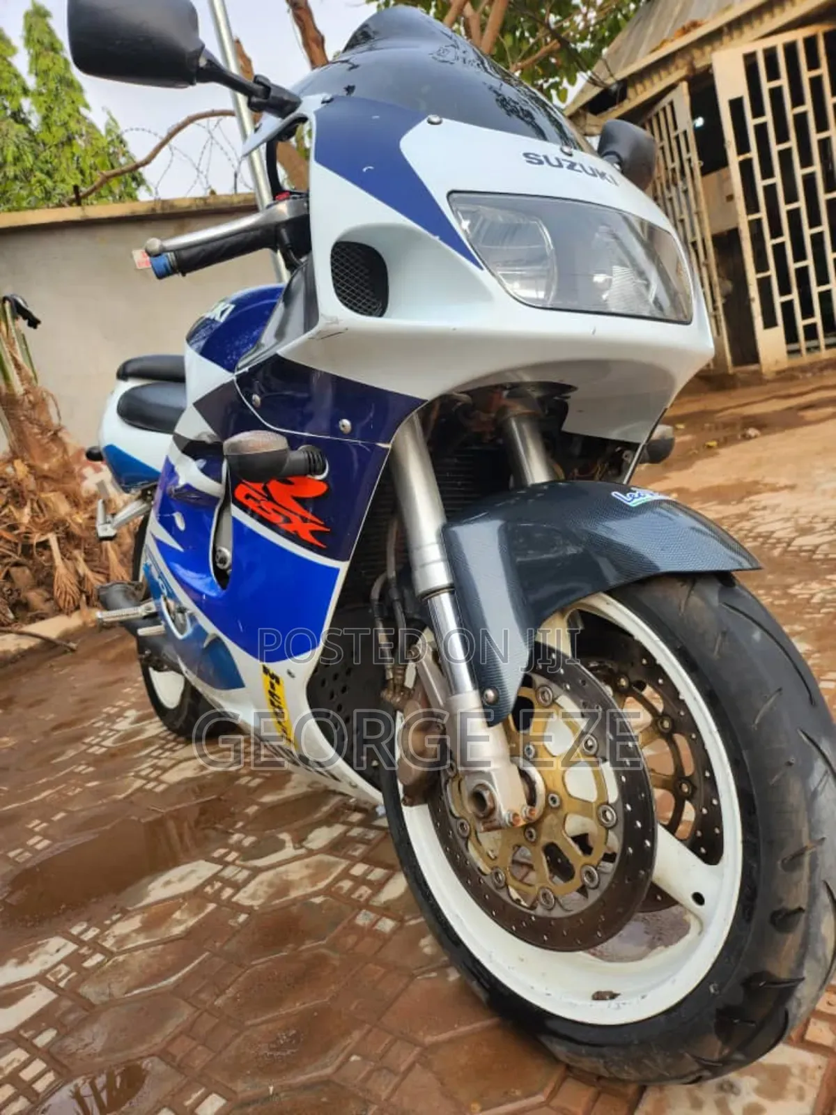 Suzuki GSX-F 2015 White
