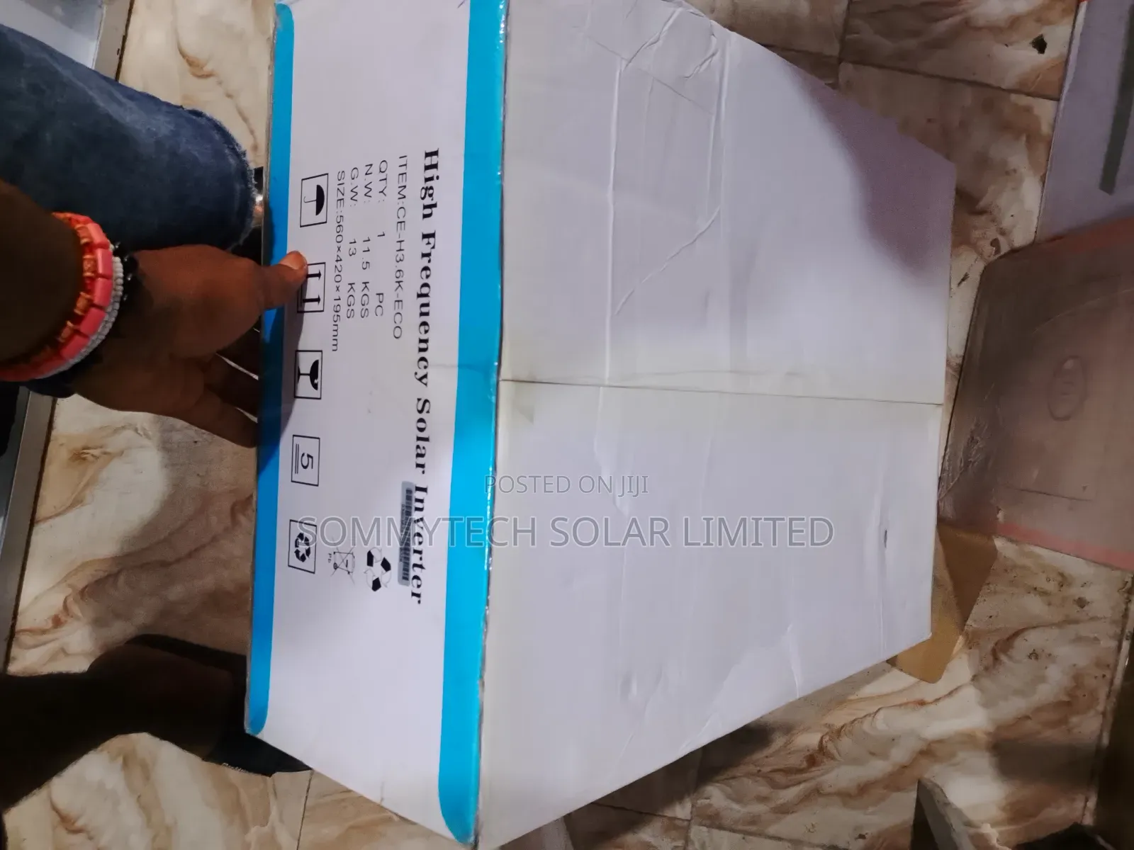 3.6kva 24v Cworth Hybrid Inverter
