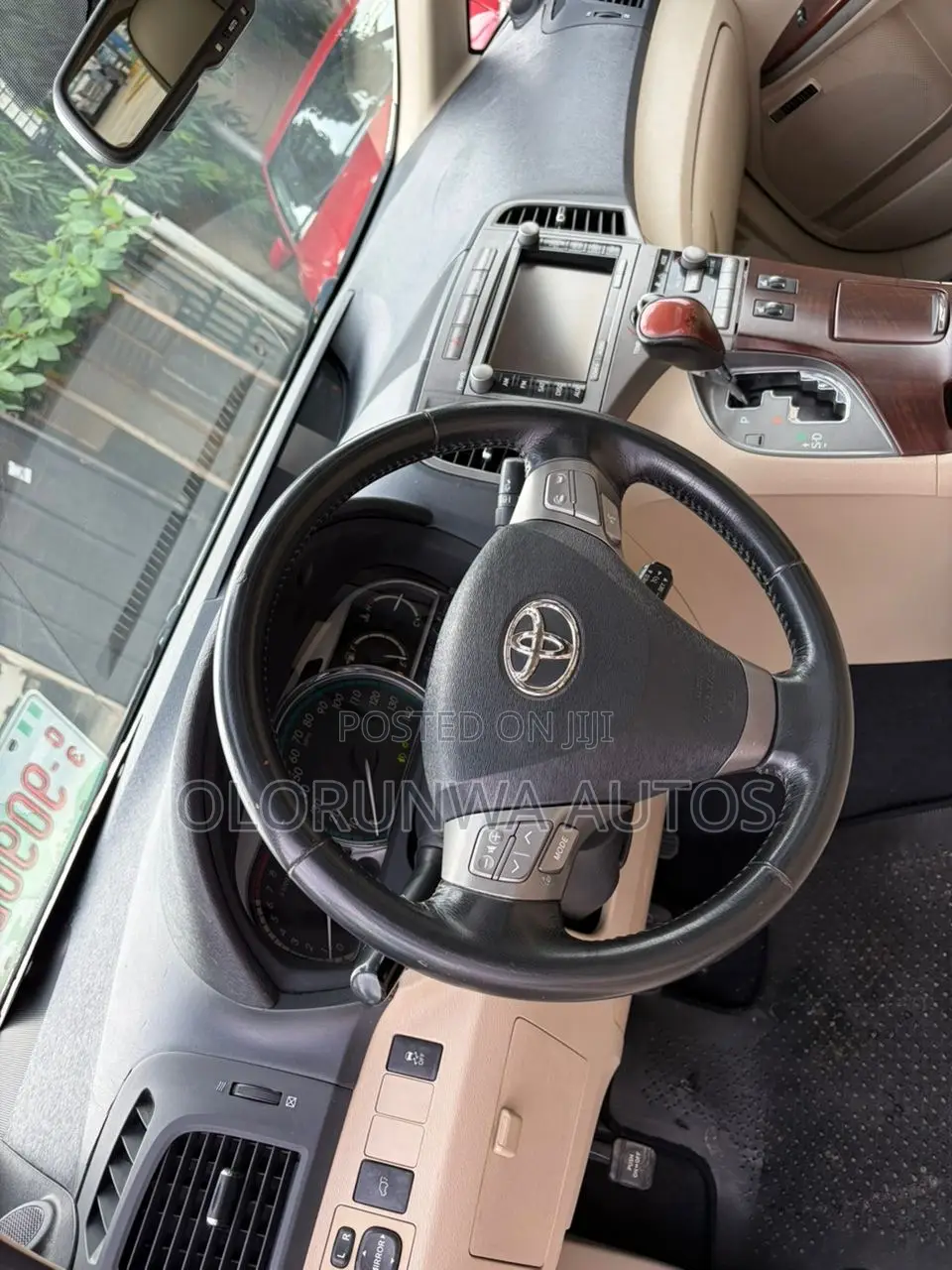 Toyota Venza XLE 2010 White