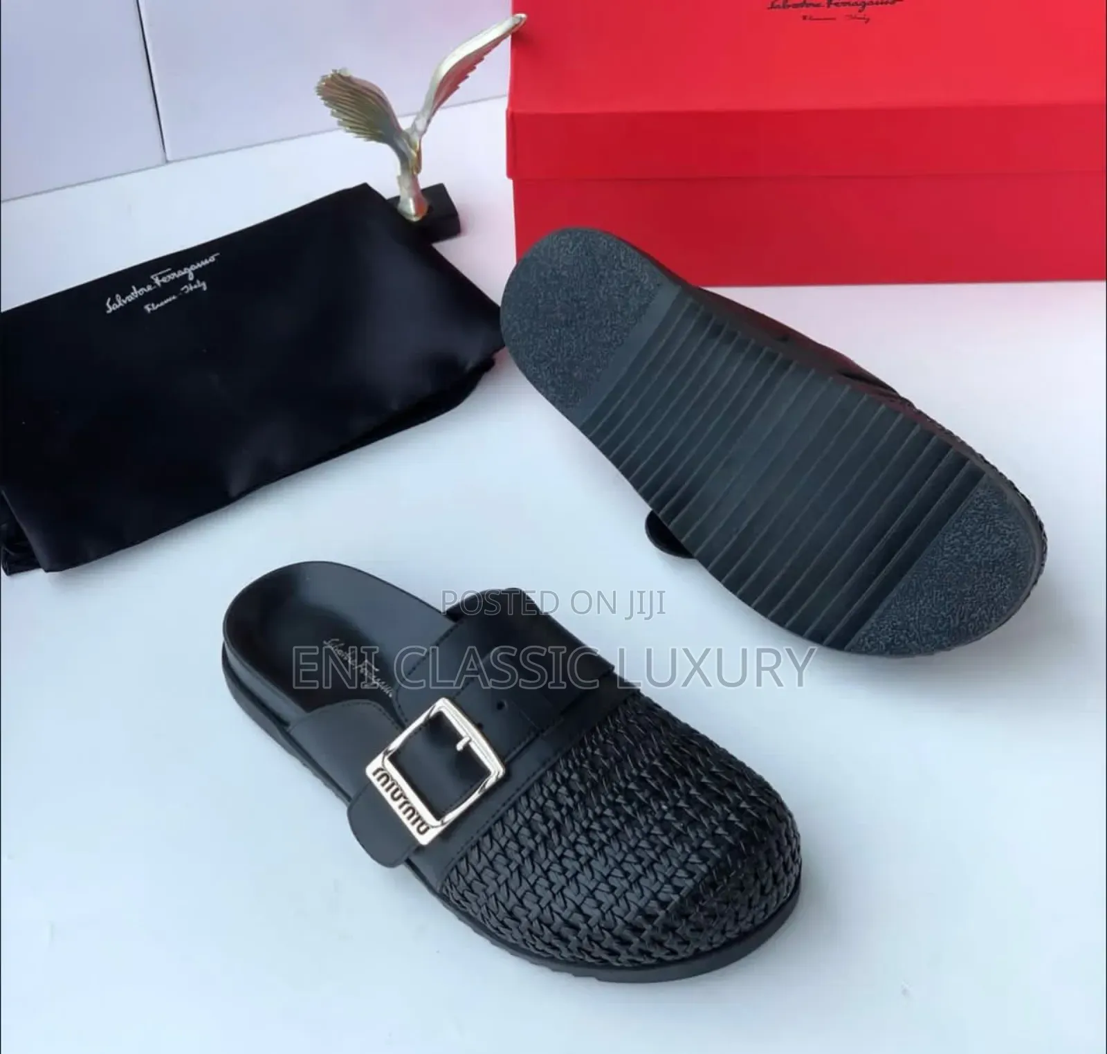 Louis Vuitton Luxury Men's Haif Shoes Best Quality Well Banded Package