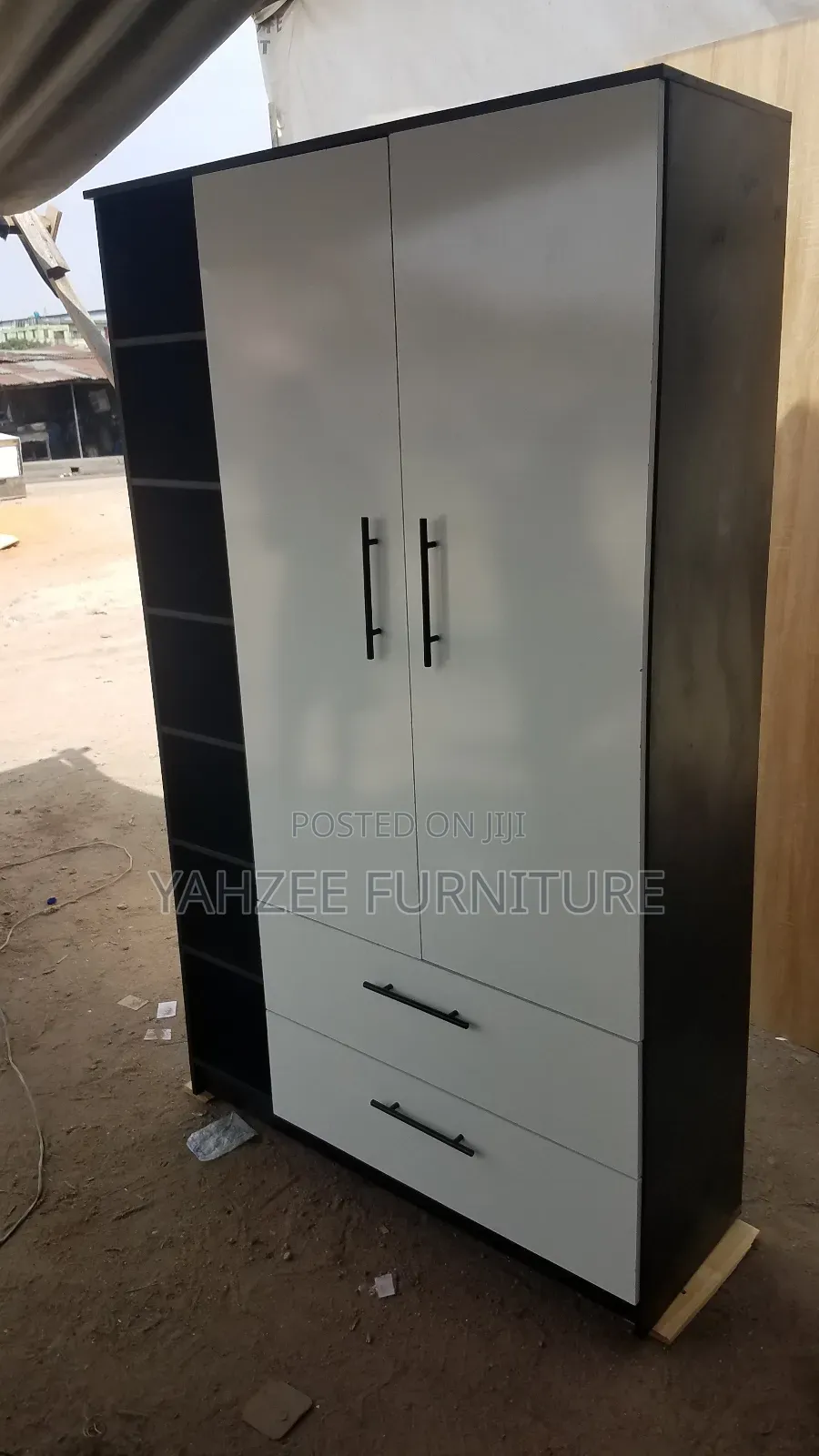 Wardrobe Closet