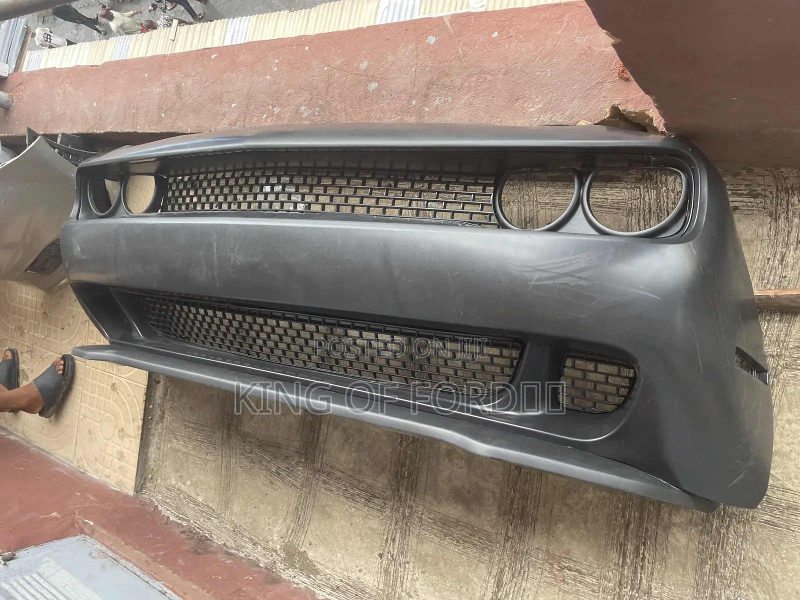Dodge Challenger 2018 SRT Bumper