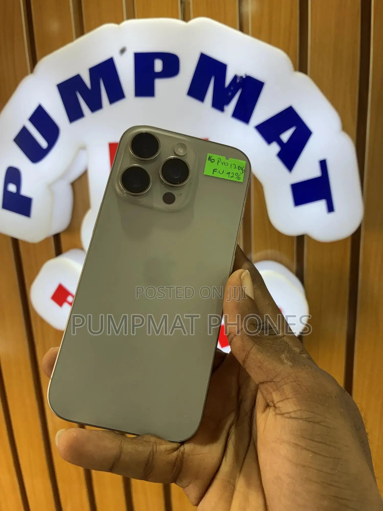 Apple iPhone 16 Pro 128 GB Gold