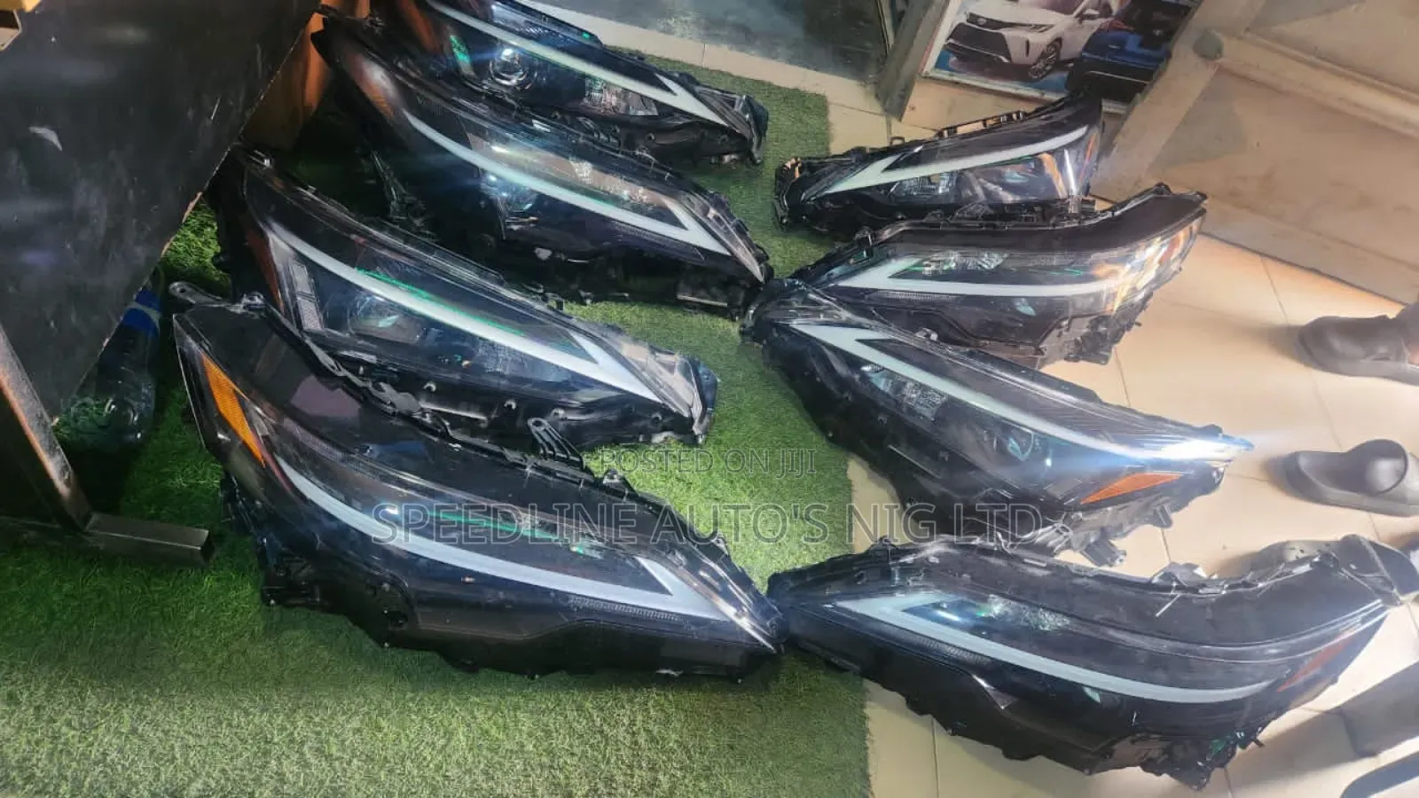 Complete Set Of Head Lamp Lexus Rx350 2024/2025 Model