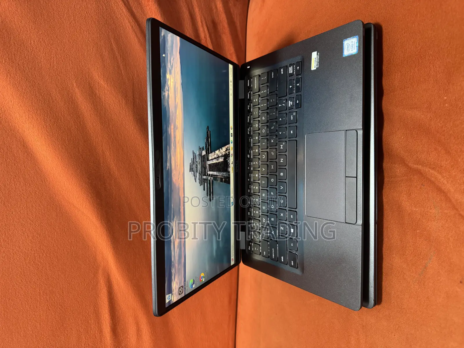 Laptop Dell Latitude 5300 8GB Intel Core i7 SSD 256GB