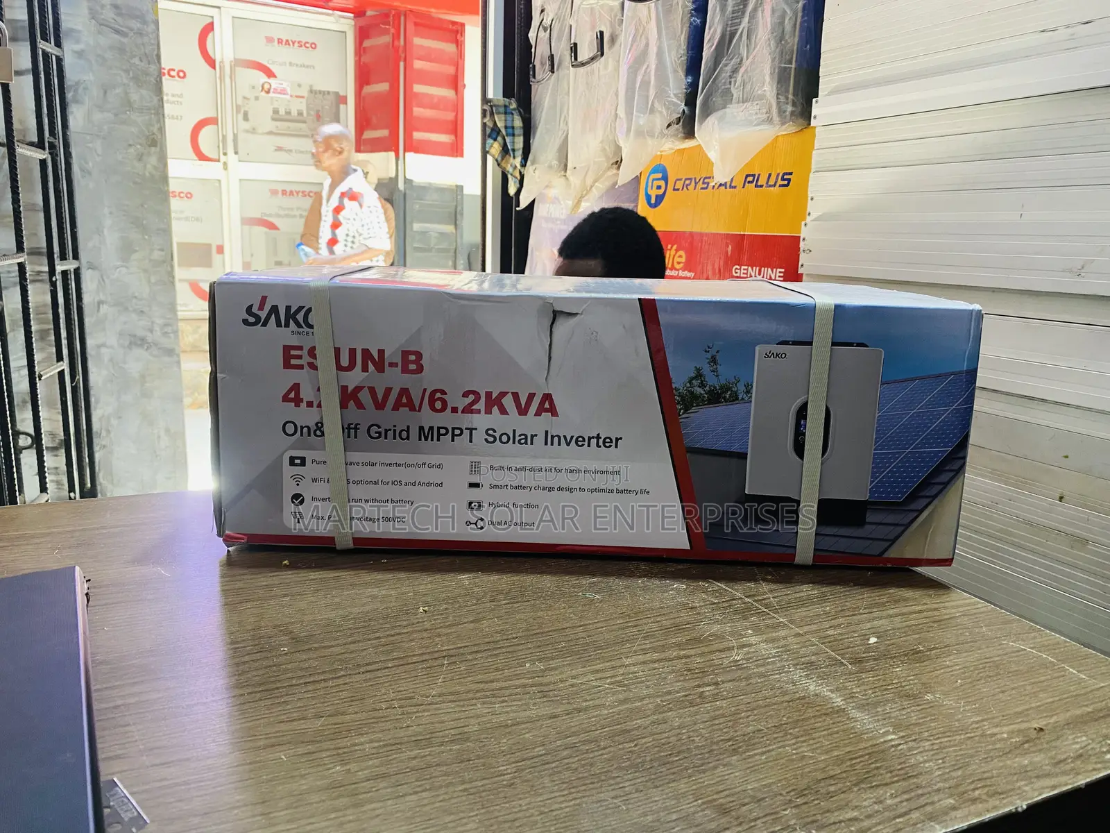 4.2kva/24v Sako Hybrid Inverter With Guarantee