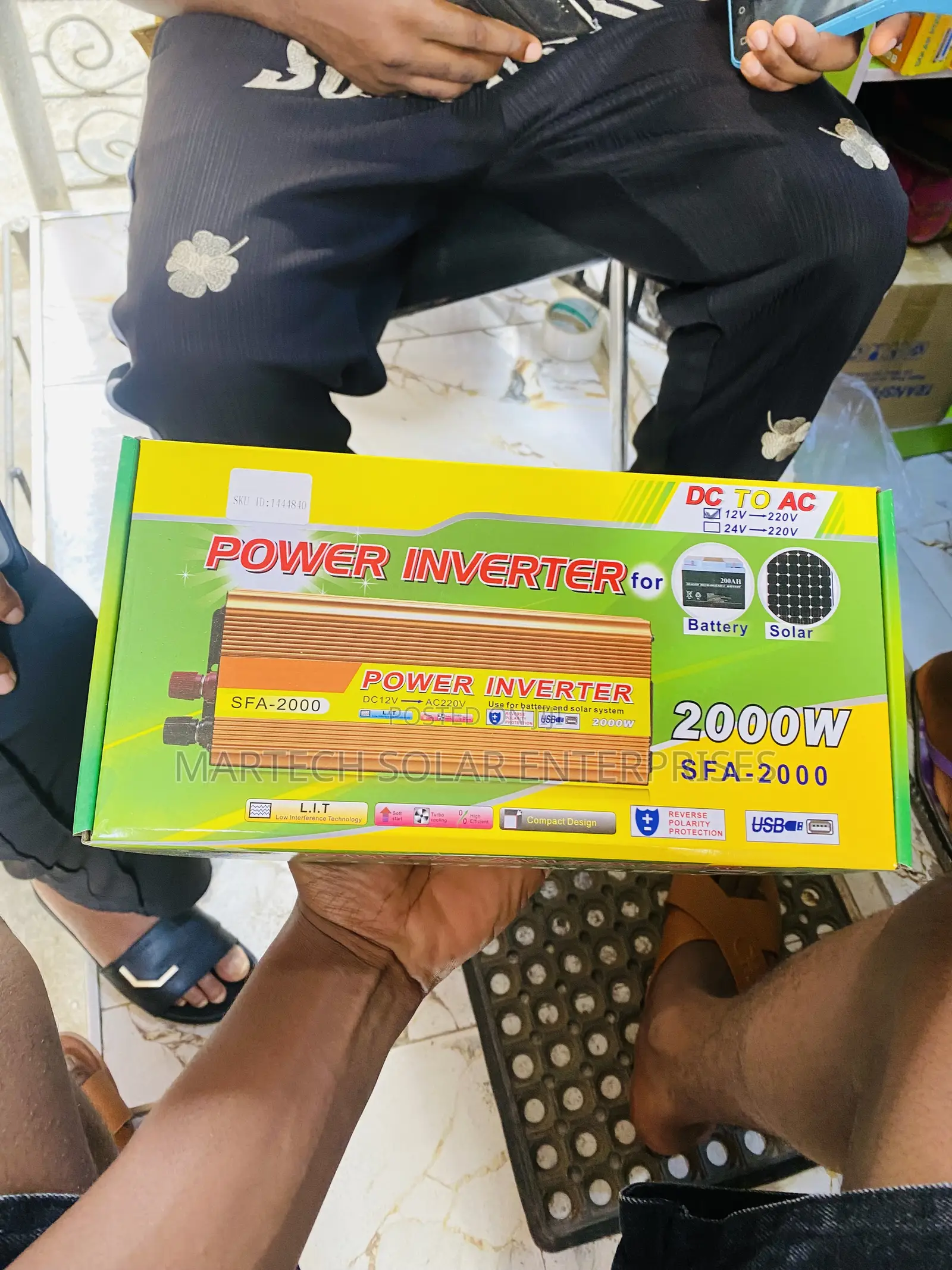 2000w Power Inverter 12v System