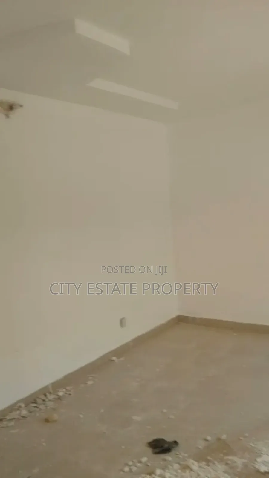 1bdrm Block of Flats in City Estate, Apo Resettlement for rent