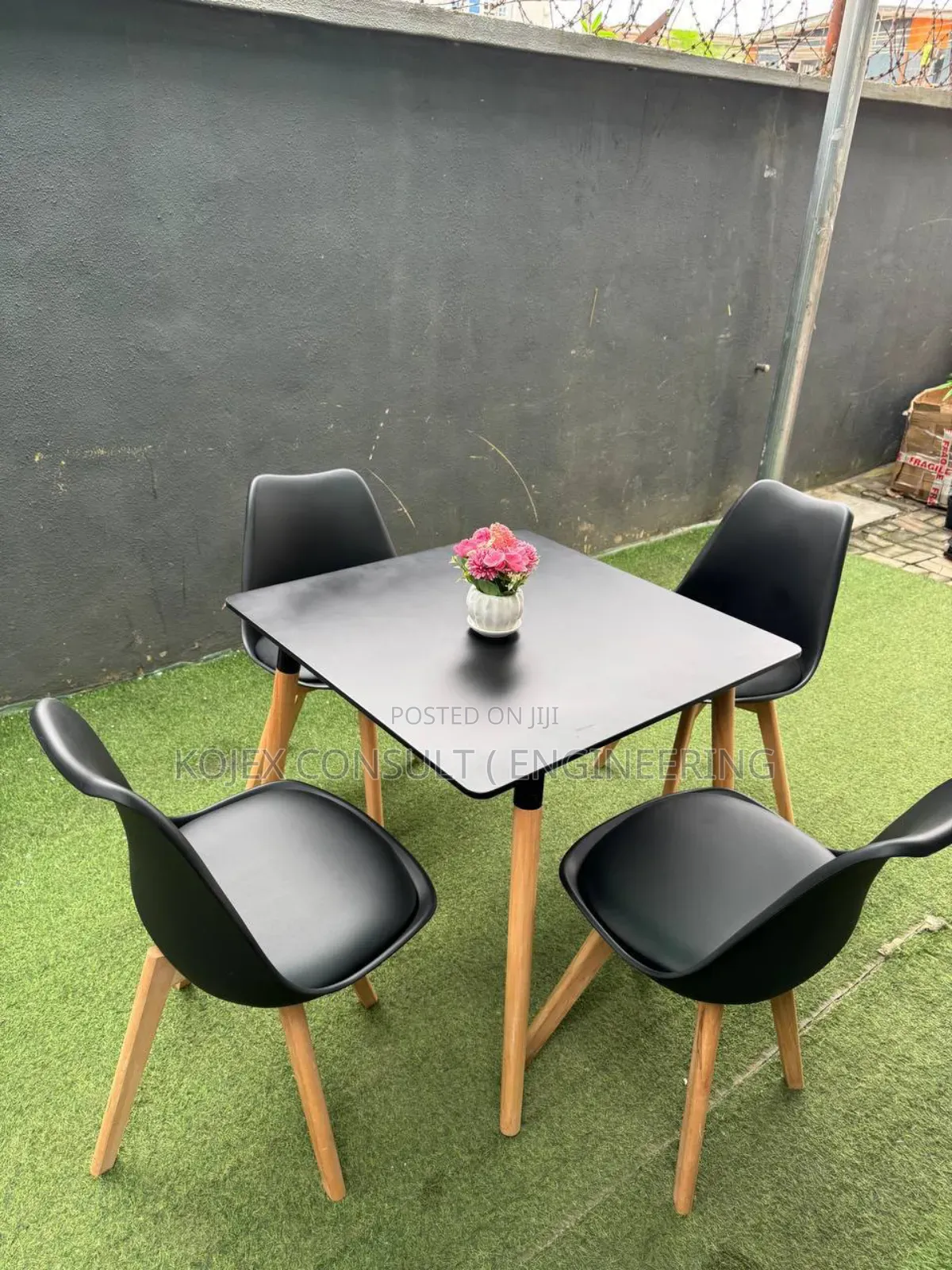 Now Available in Black 
 Square Dining Set (Padded )
