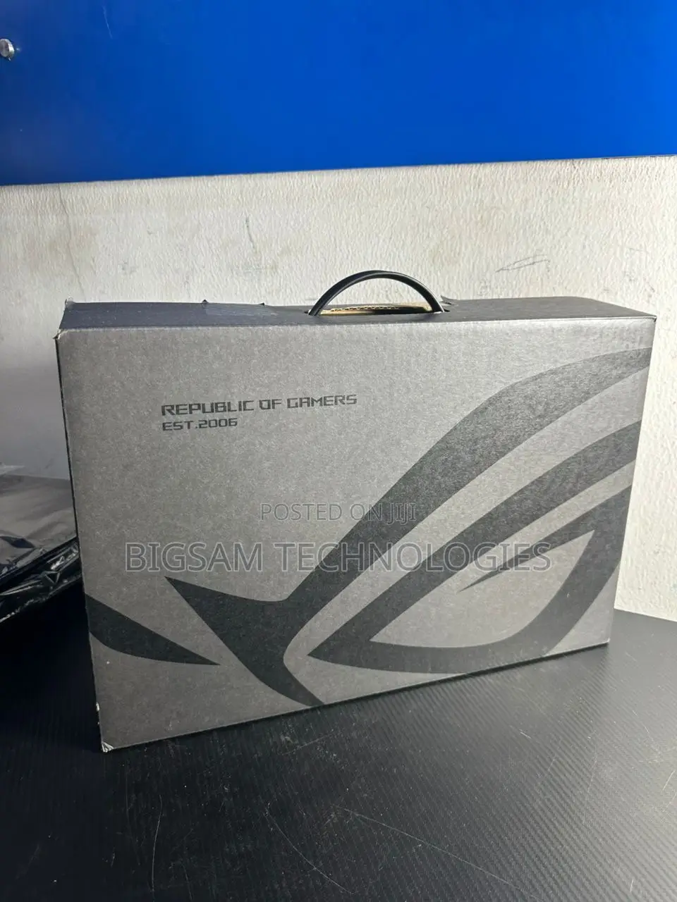Laptop Asus ROG Zephyrus G14 32GB Intel Core Ultra 9 SSD 1T