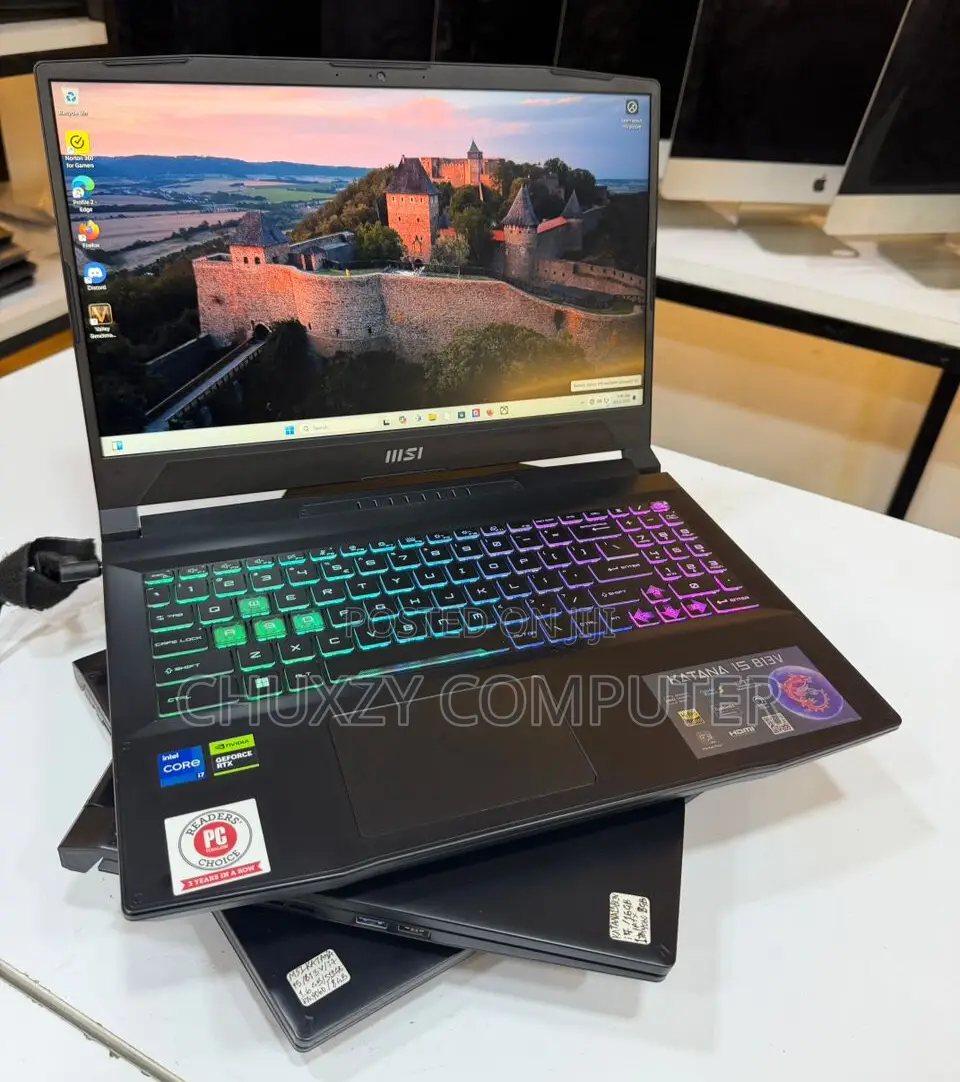 Laptop MSI Katana 17 16GB Intel Core i7 SSD 512GB