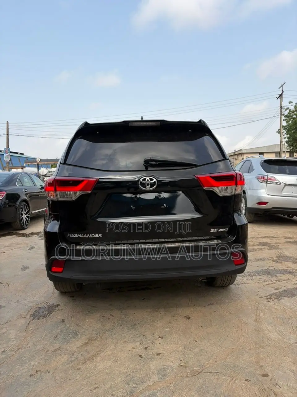 Toyota Highlander SE 4x4 V6 (3.5L 6cyl 8A) 2018 Black