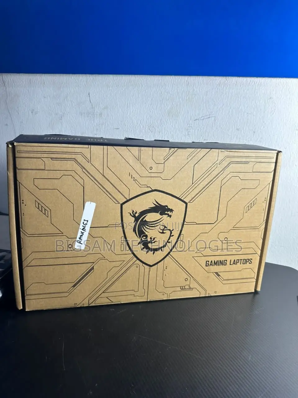 New Laptop MSI Katana 15 16GB Intel Core i7 SSD 1T