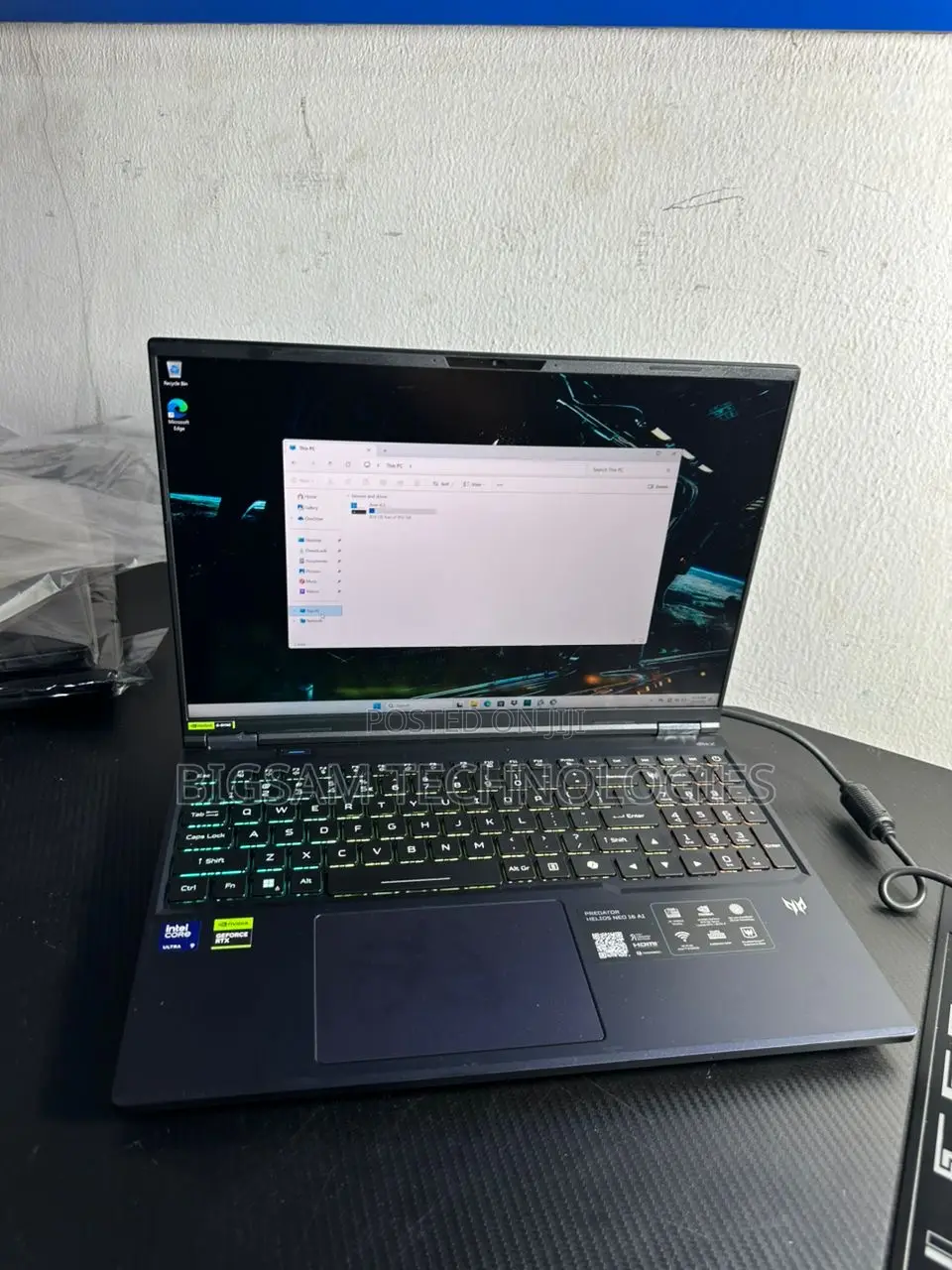Laptop Acer Predator Helios Neo 16 32GB Intel Core Ultra 9 SSD 1T