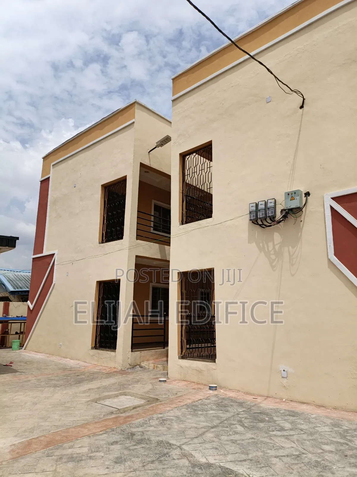Furnished Studio Apartment in Ayonusi, Ikorodu Garage for rent