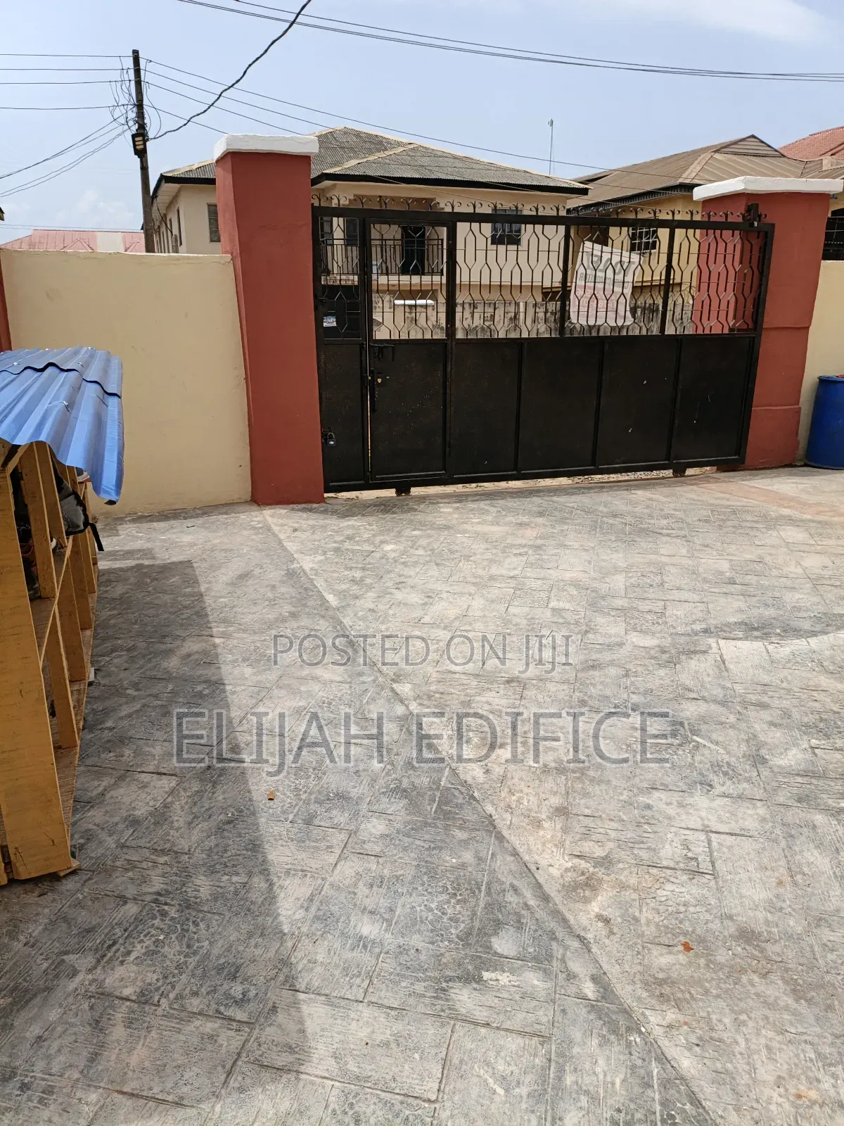 Furnished Studio Apartment in Ayonusi, Ikorodu Garage for rent